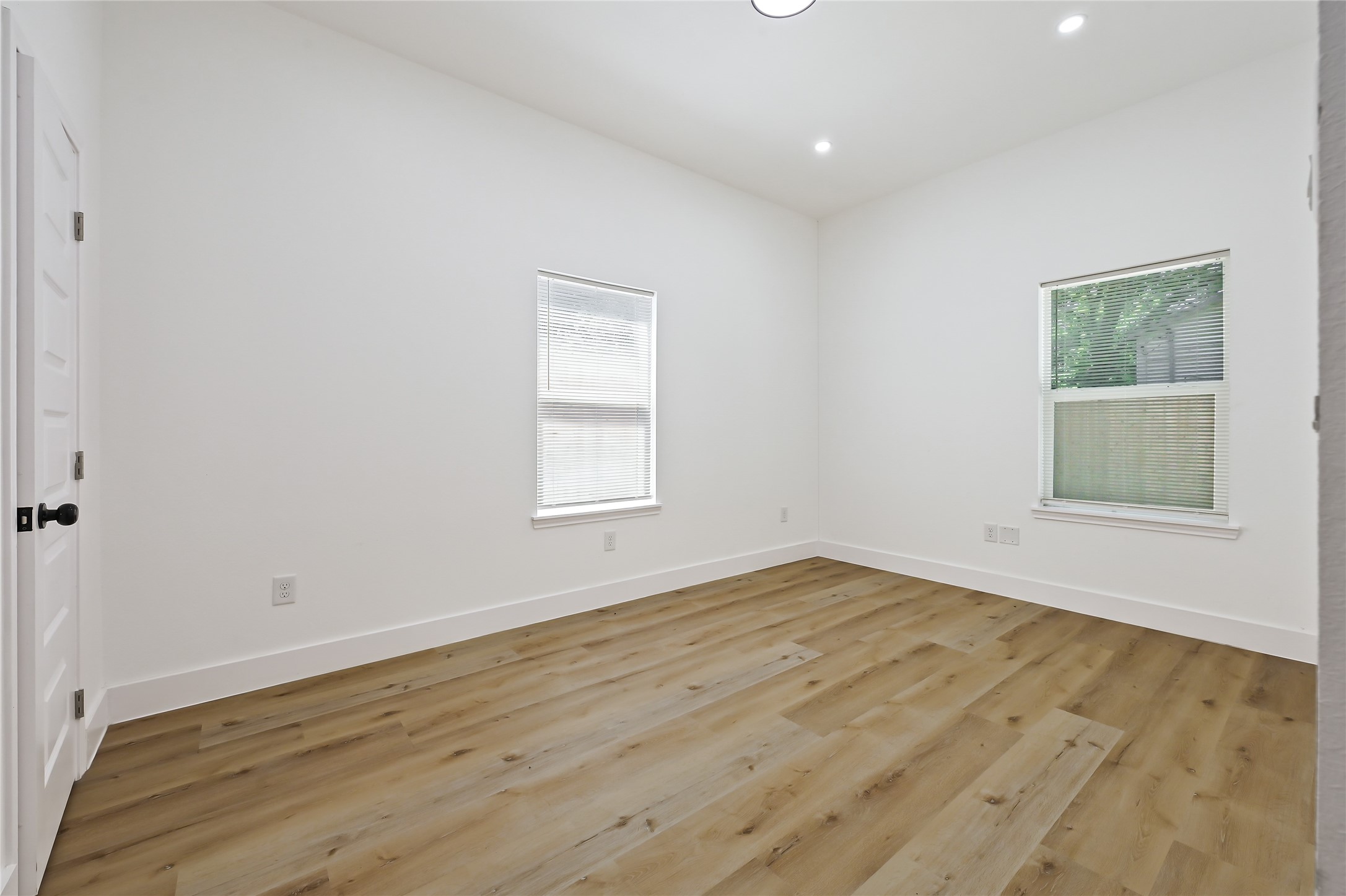 8123 Betty Boop Street A/b Property Photo 8