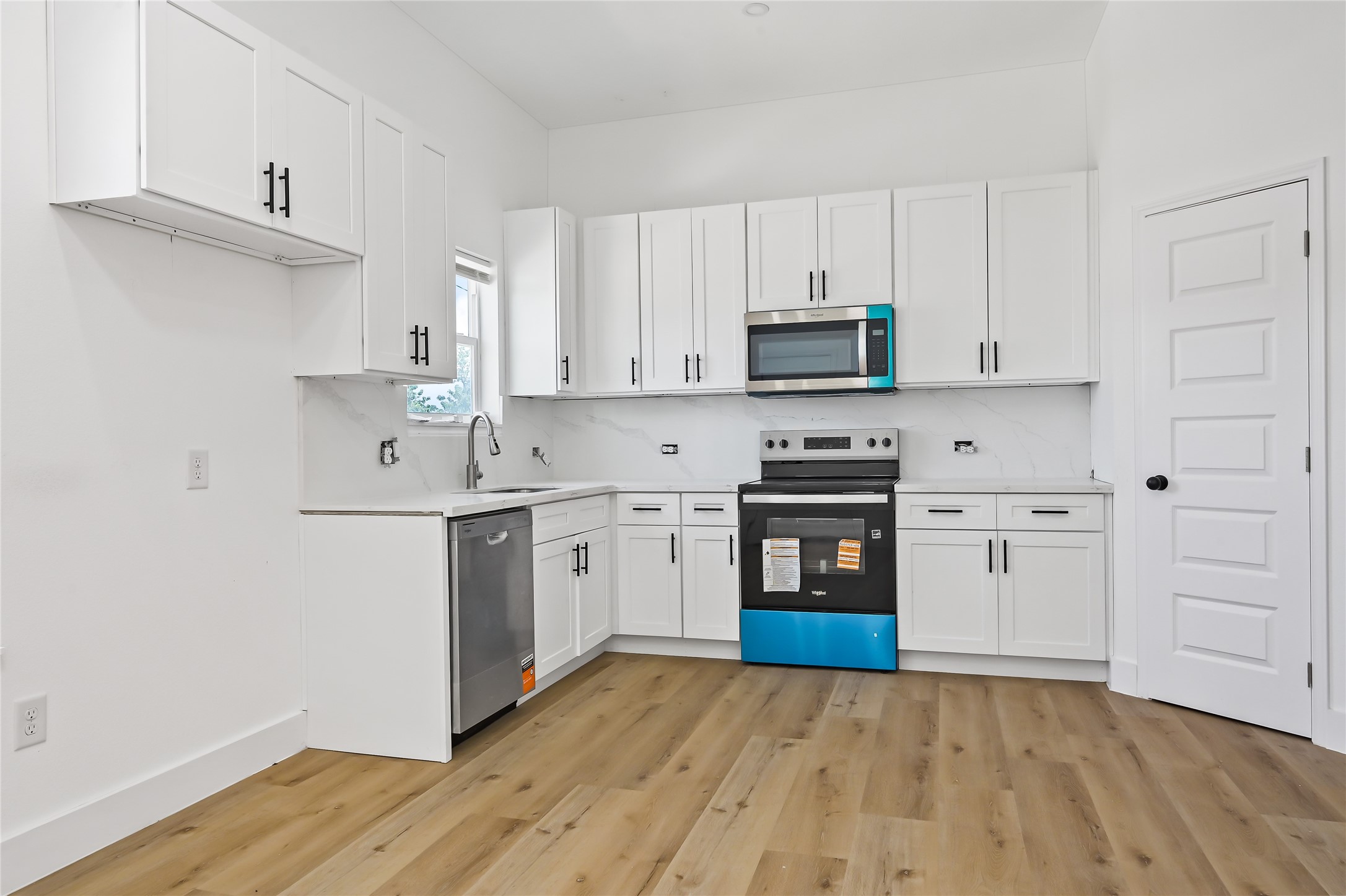 8123 Betty Boop Street A/b Property Photo 13
