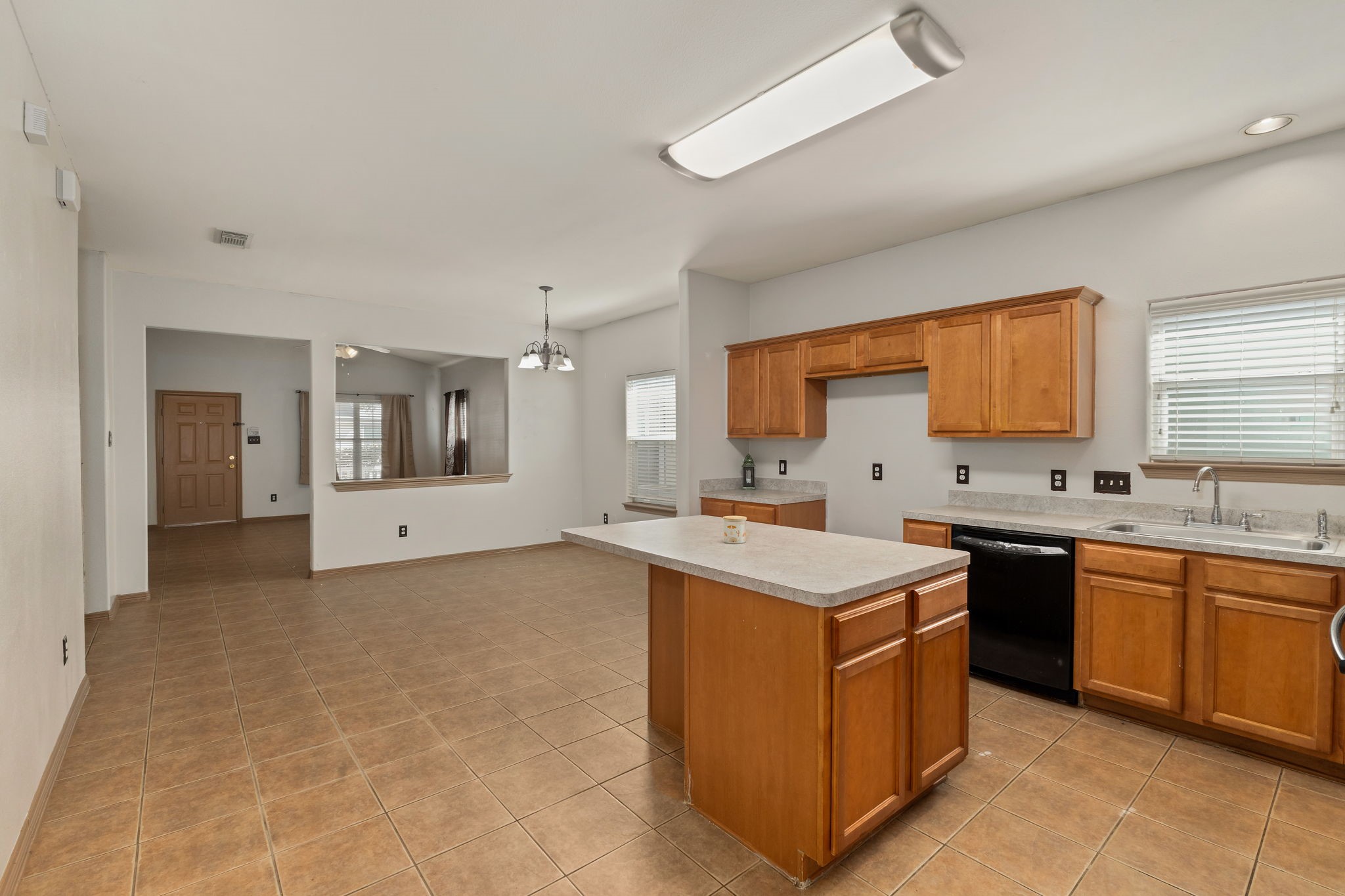 21123 Sweet Blossom Lane Property Photo 16