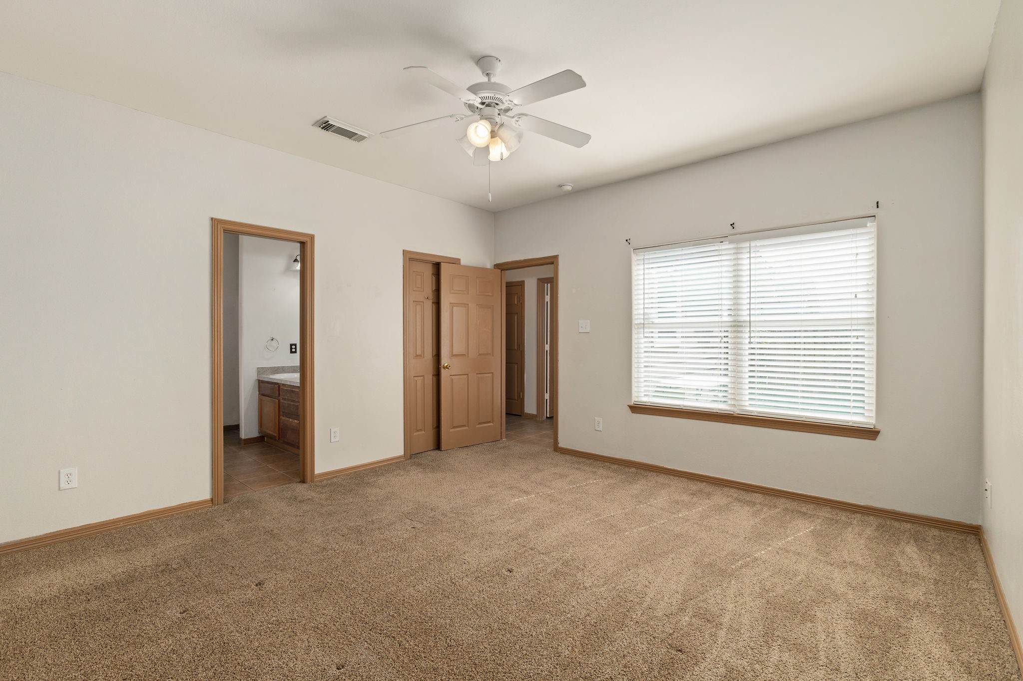21123 Sweet Blossom Lane Property Photo 19