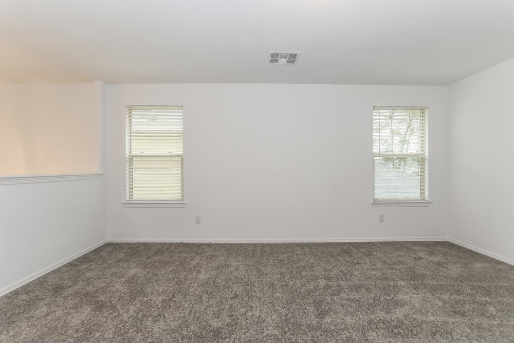16726 Rover Lane Property Photo 8
