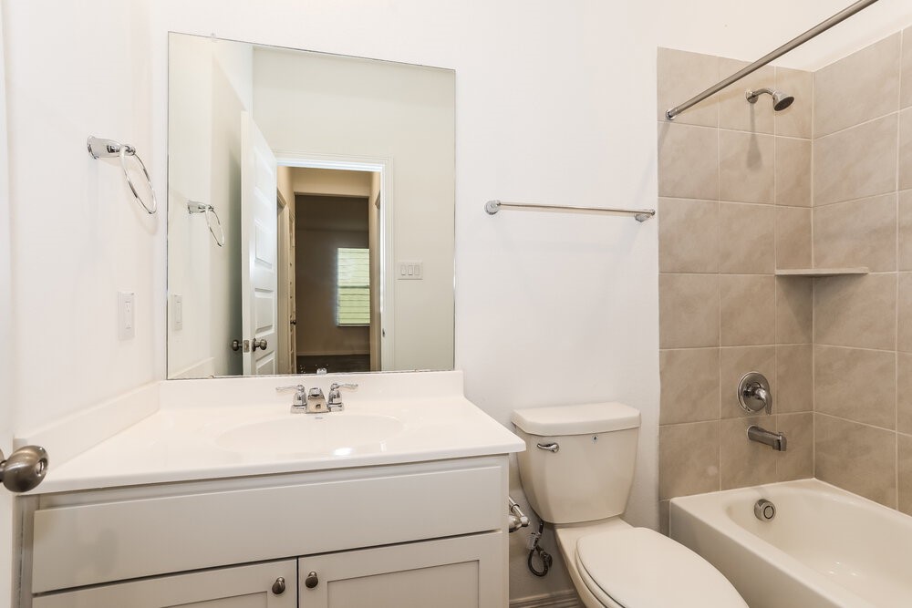 16726 Rover Lane Property Photo 16