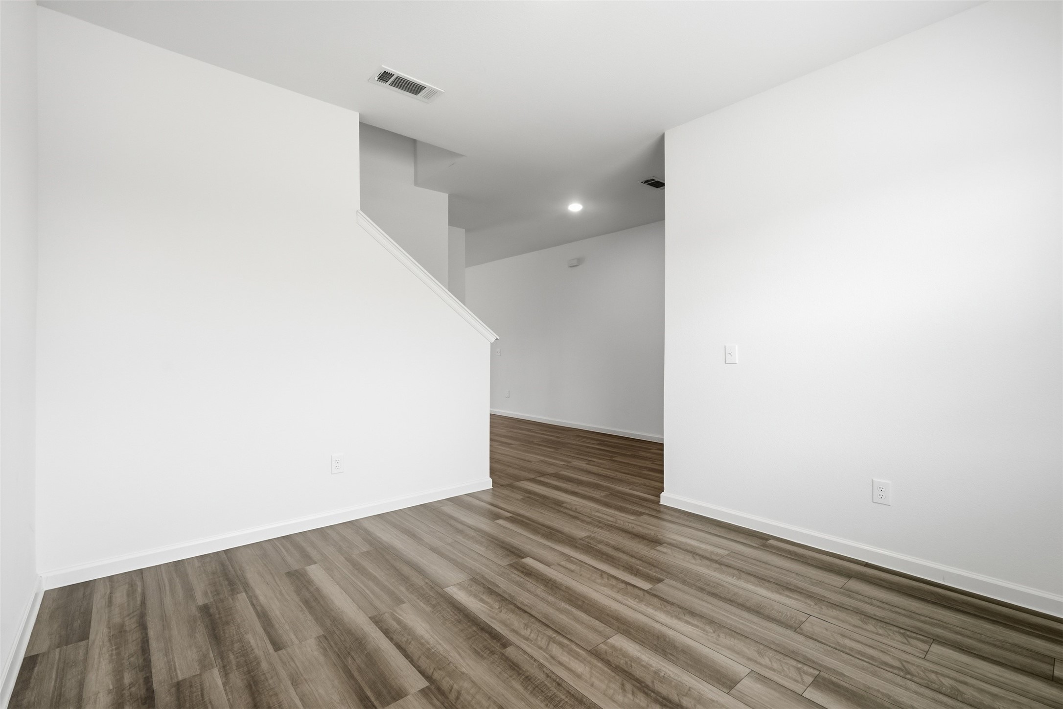 21630 Cottage Lane Property Photo 6