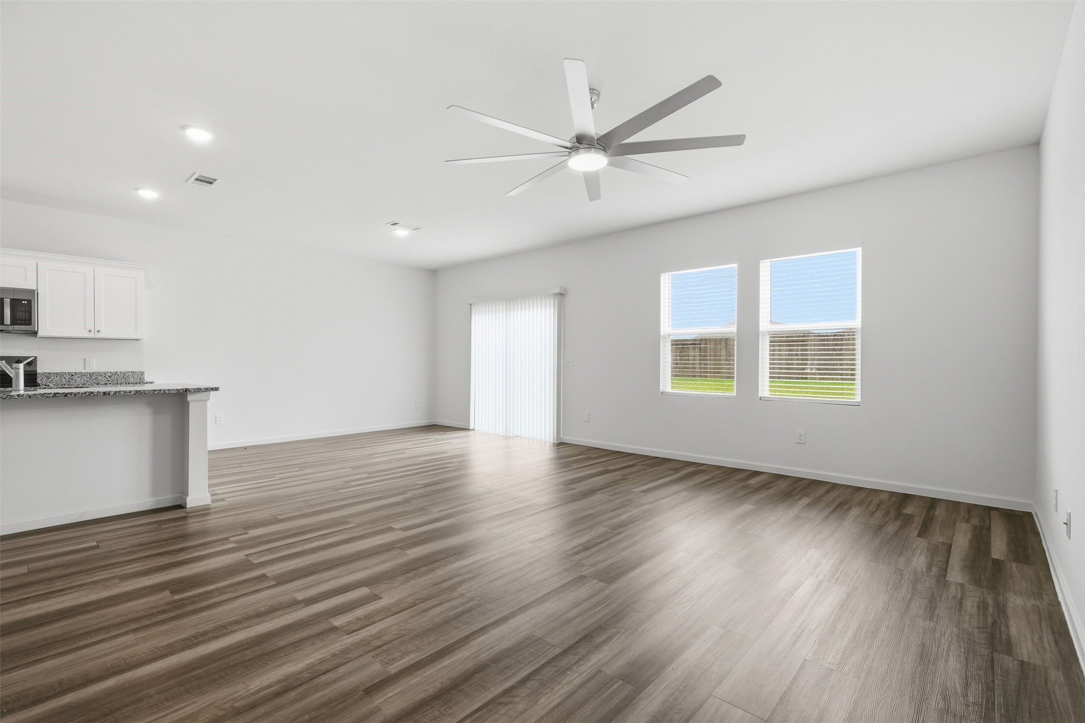 21630 Cottage Lane Property Photo 8