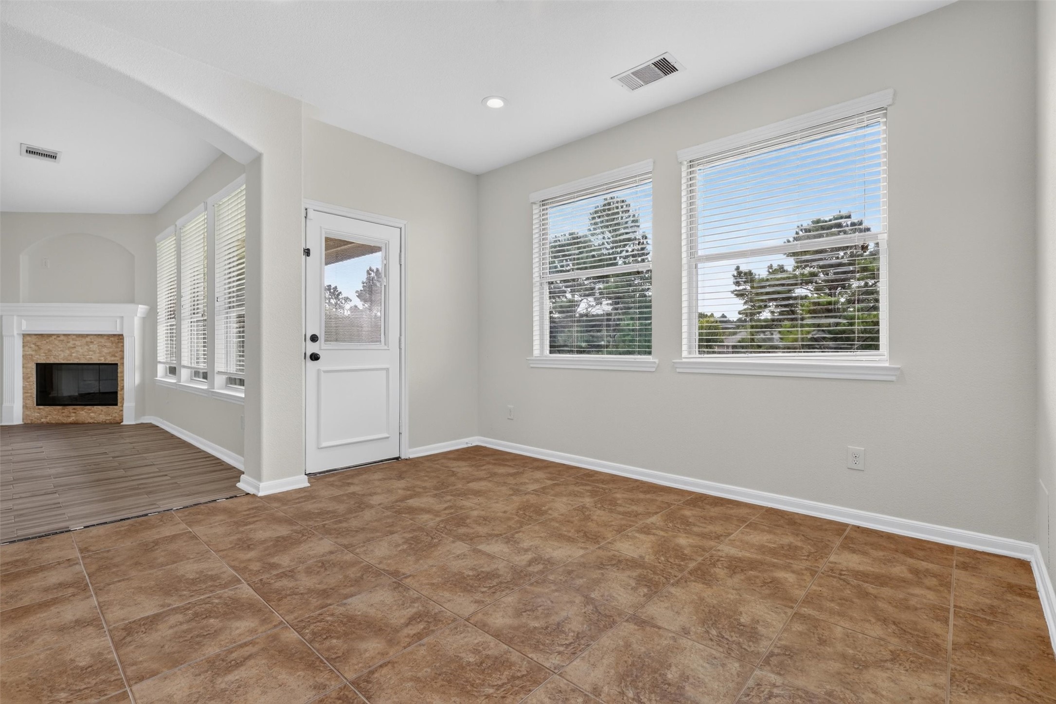 11307 Grand Creek Lane Property Photo 10
