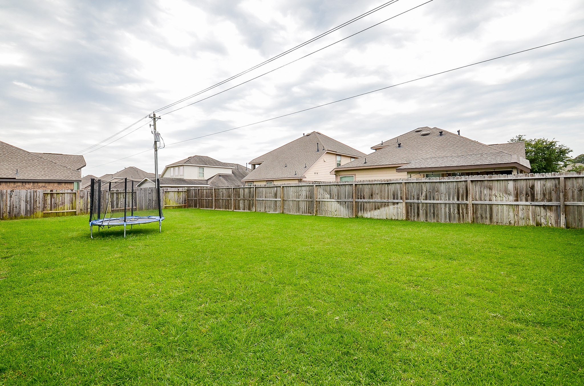 6807 Vista Ledge Drive Property Photo 32