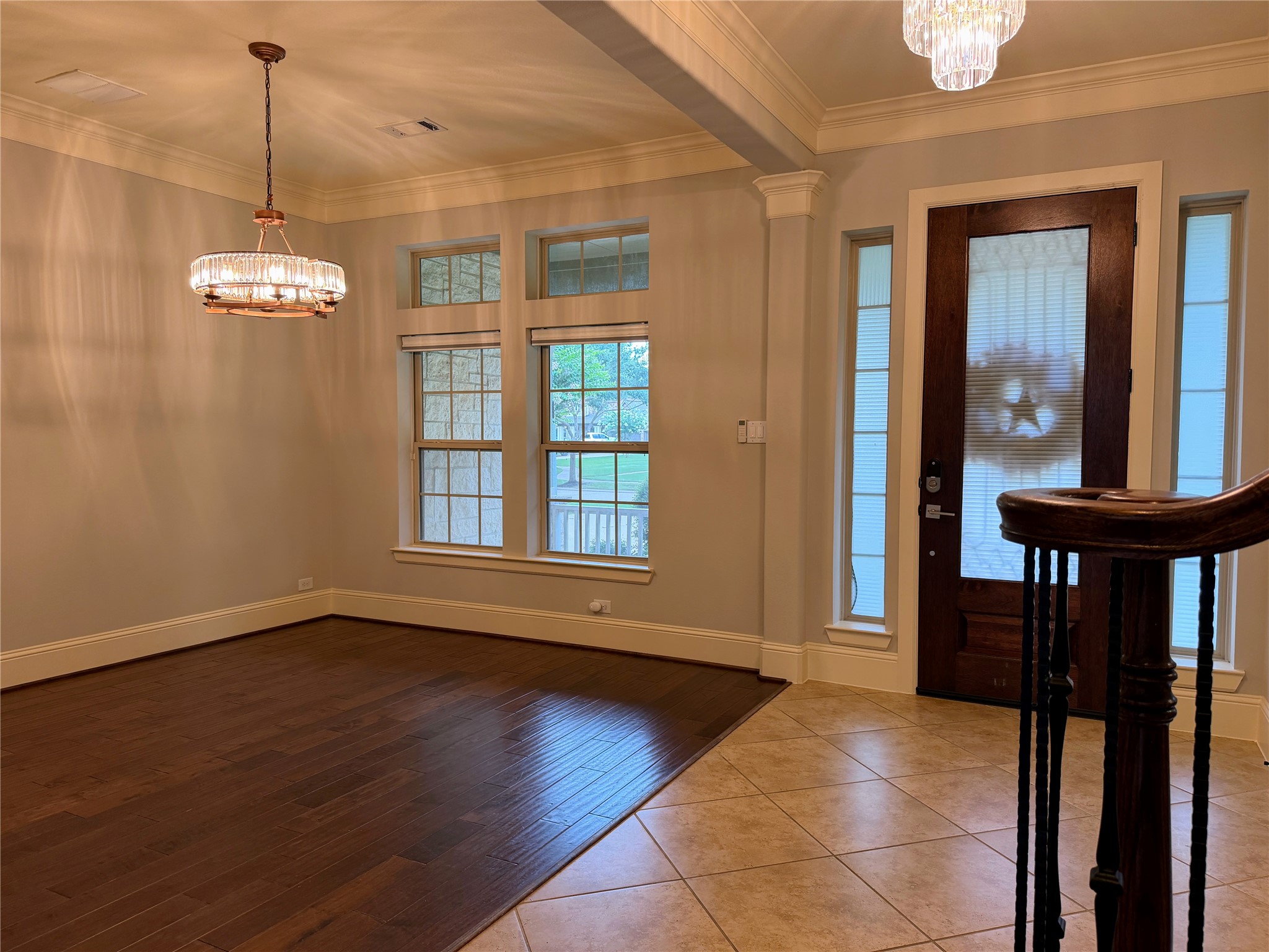 5119 Water Oak Crescent Property Photo 8