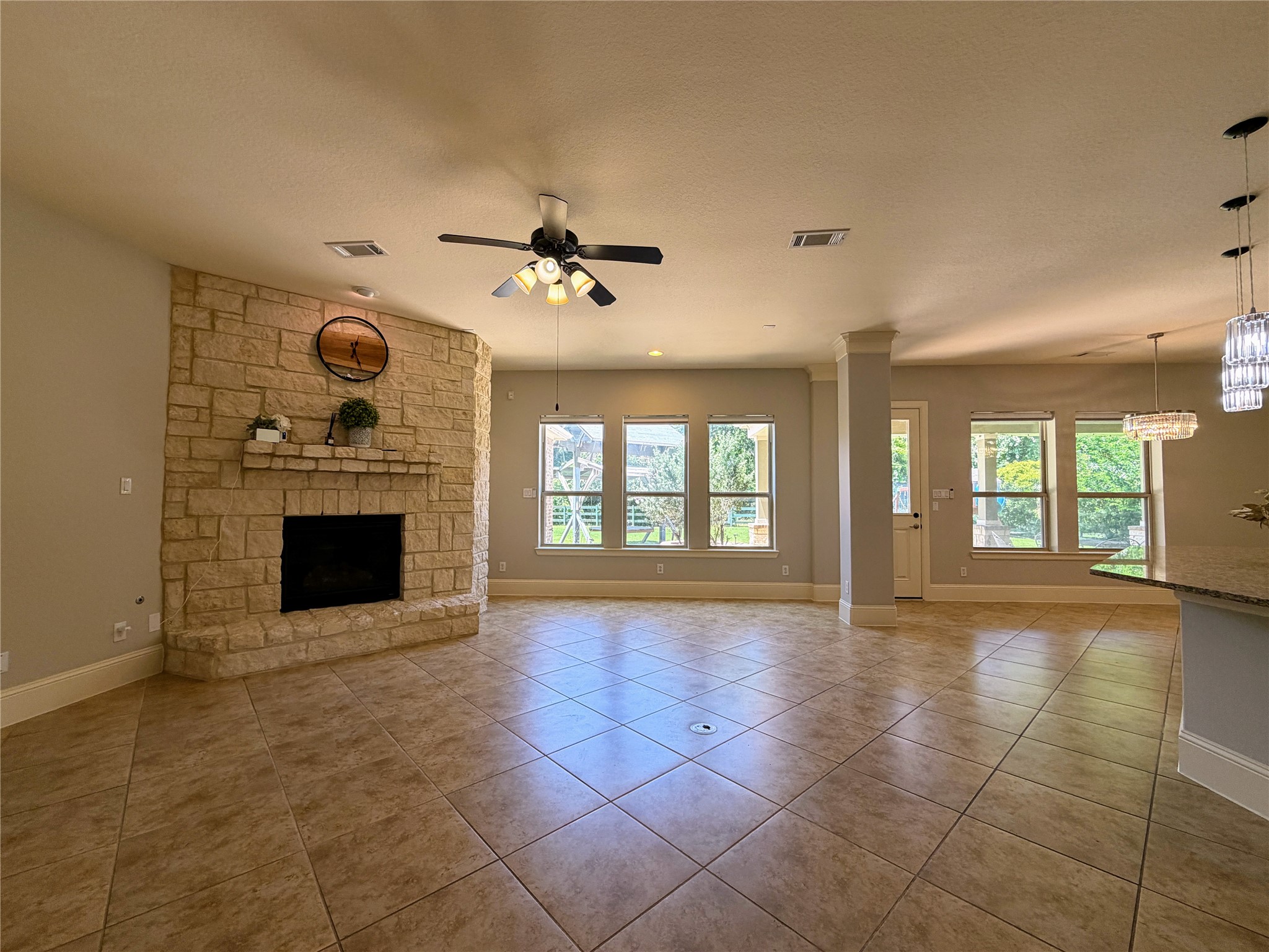 5119 Water Oak Crescent Property Photo 20