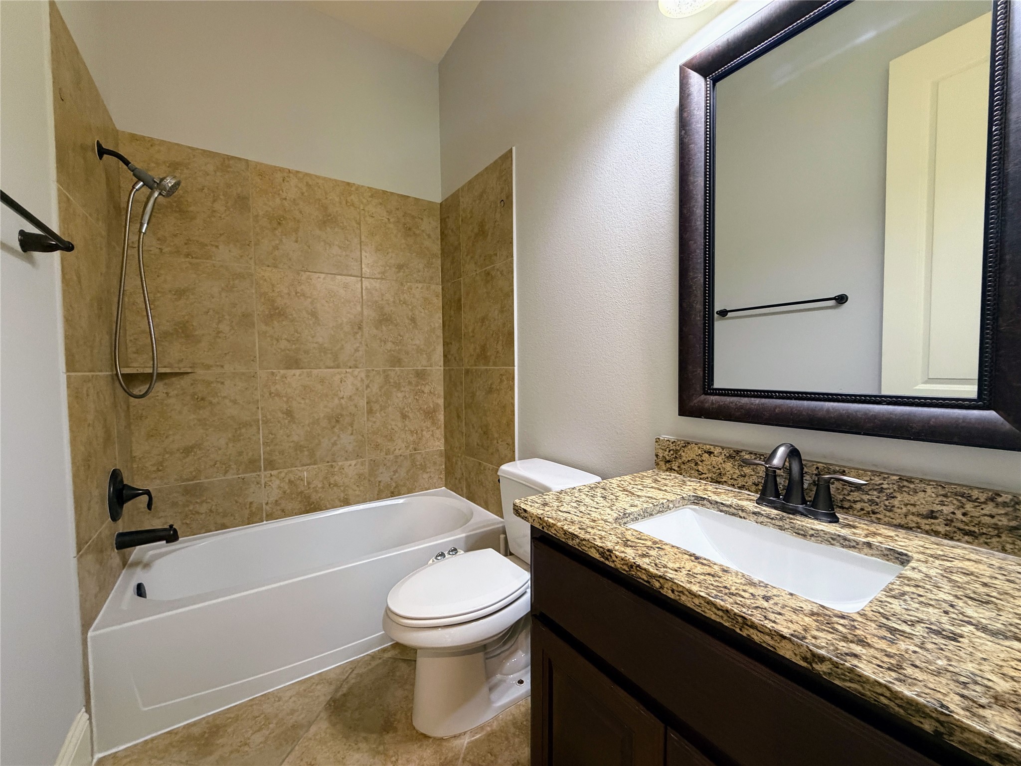 5119 Water Oak Crescent Property Photo 32