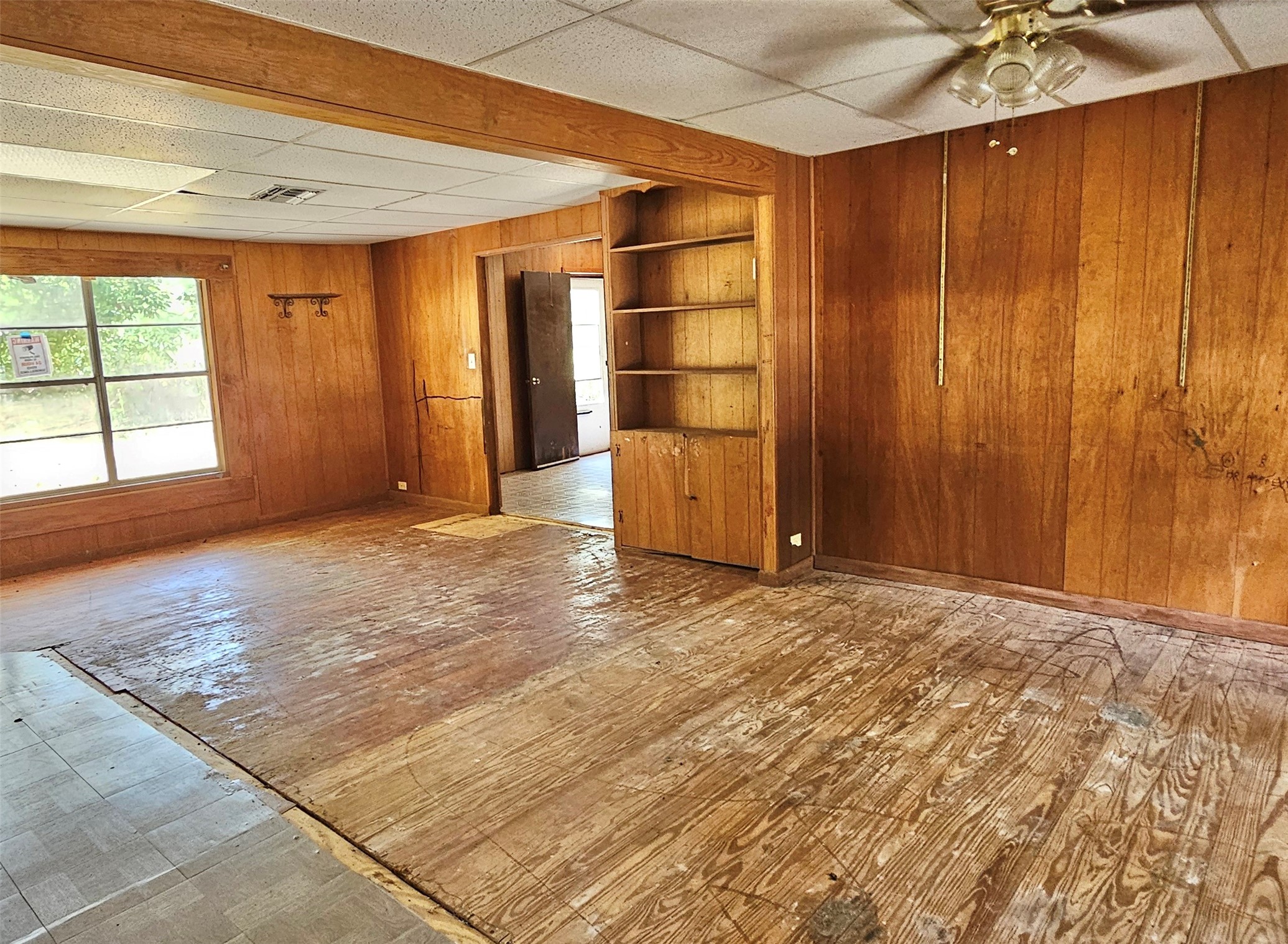 24 Peach Street Property Photo 3