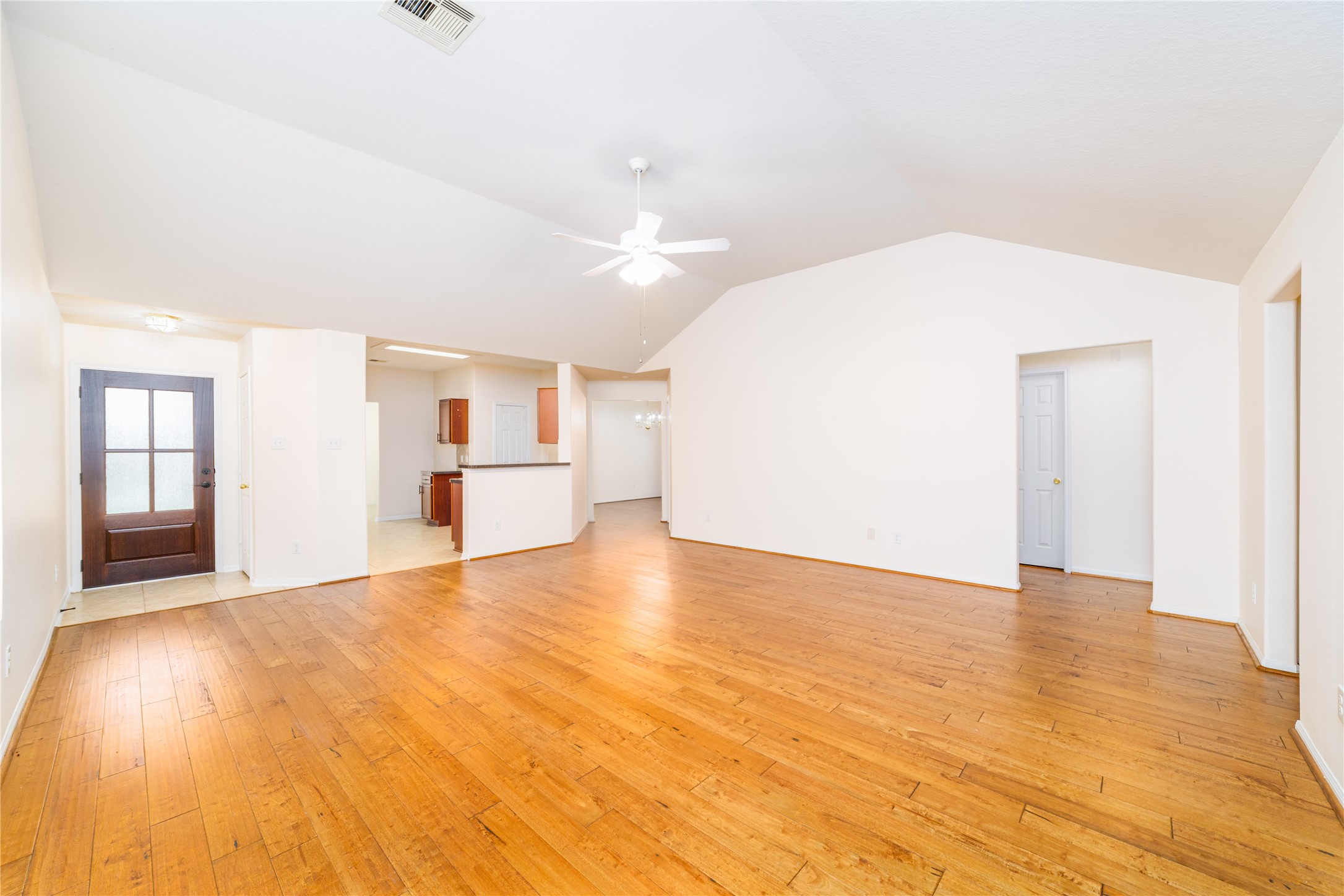 9531 Barr Spring Drive Property Photo 6