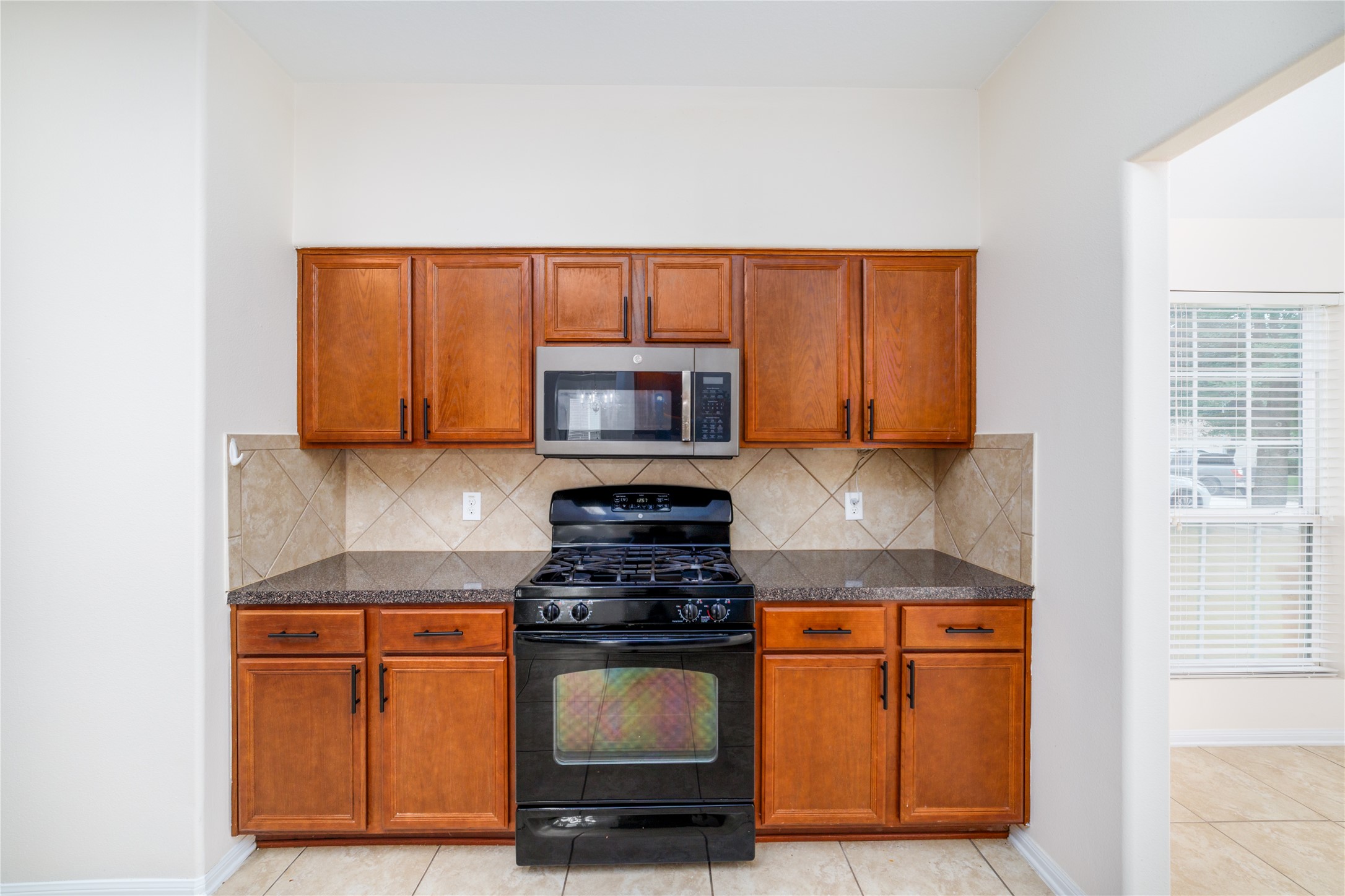 9531 Barr Spring Drive Property Photo 12