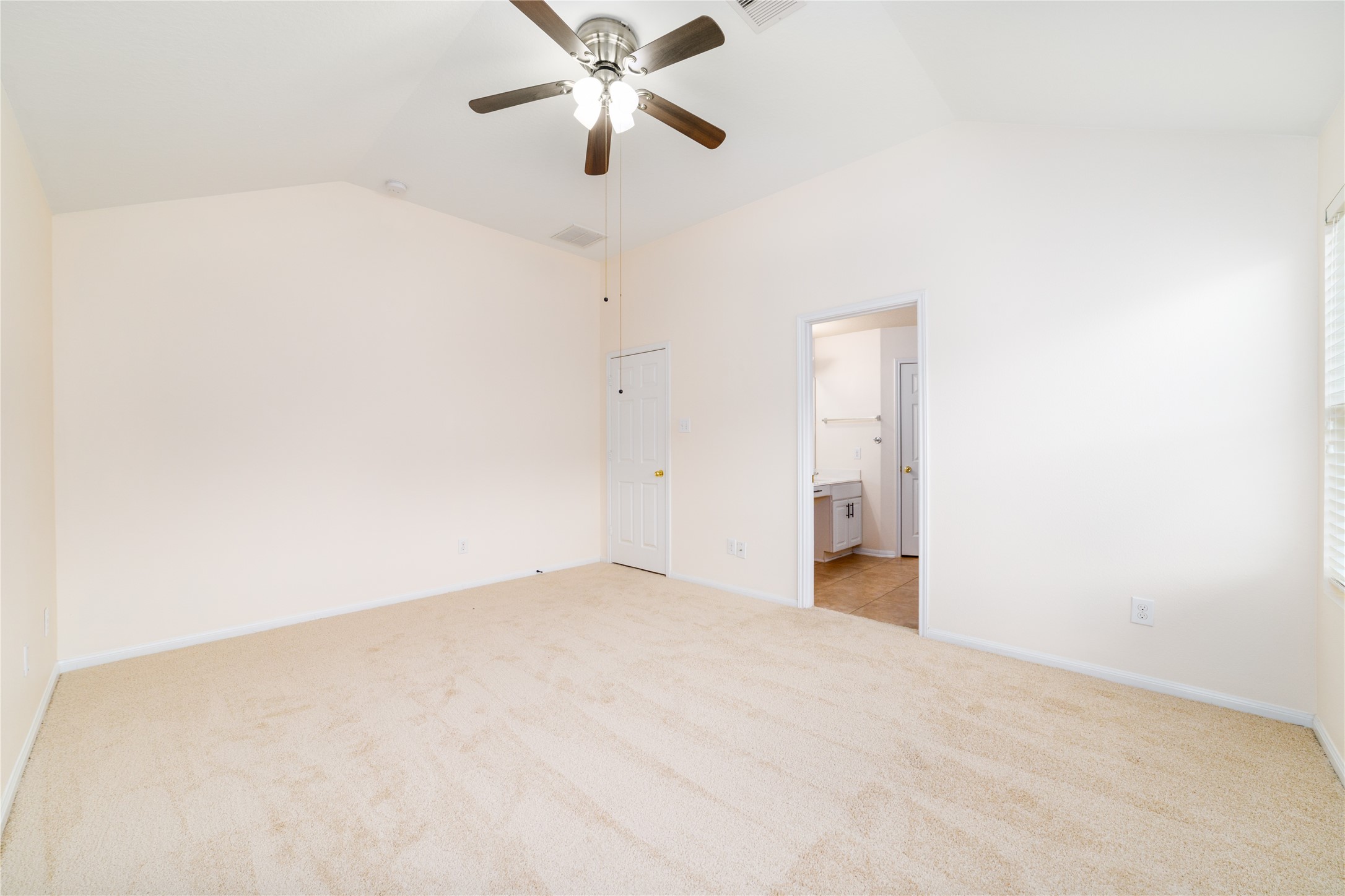 9531 Barr Spring Drive Property Photo 15