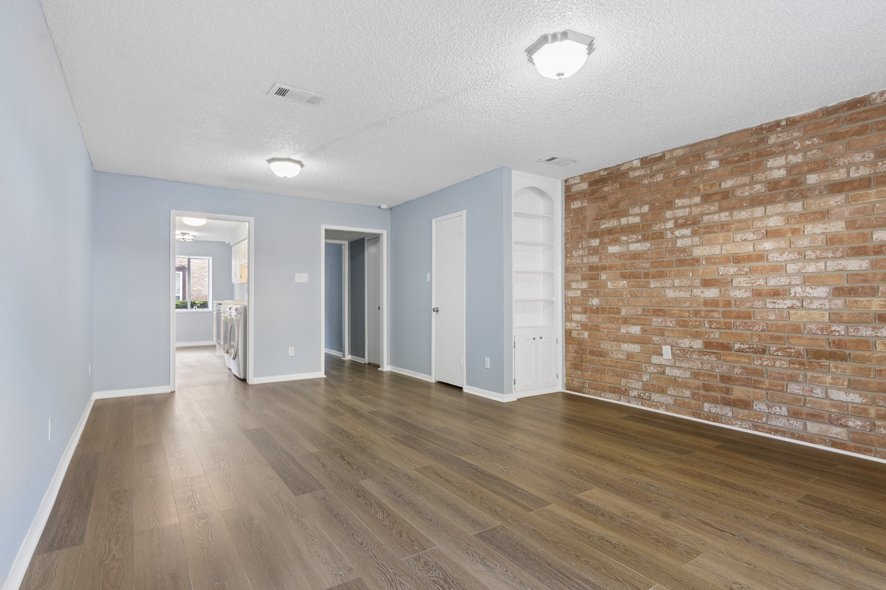 14447 Misty Meadow Lane Property Photo 5