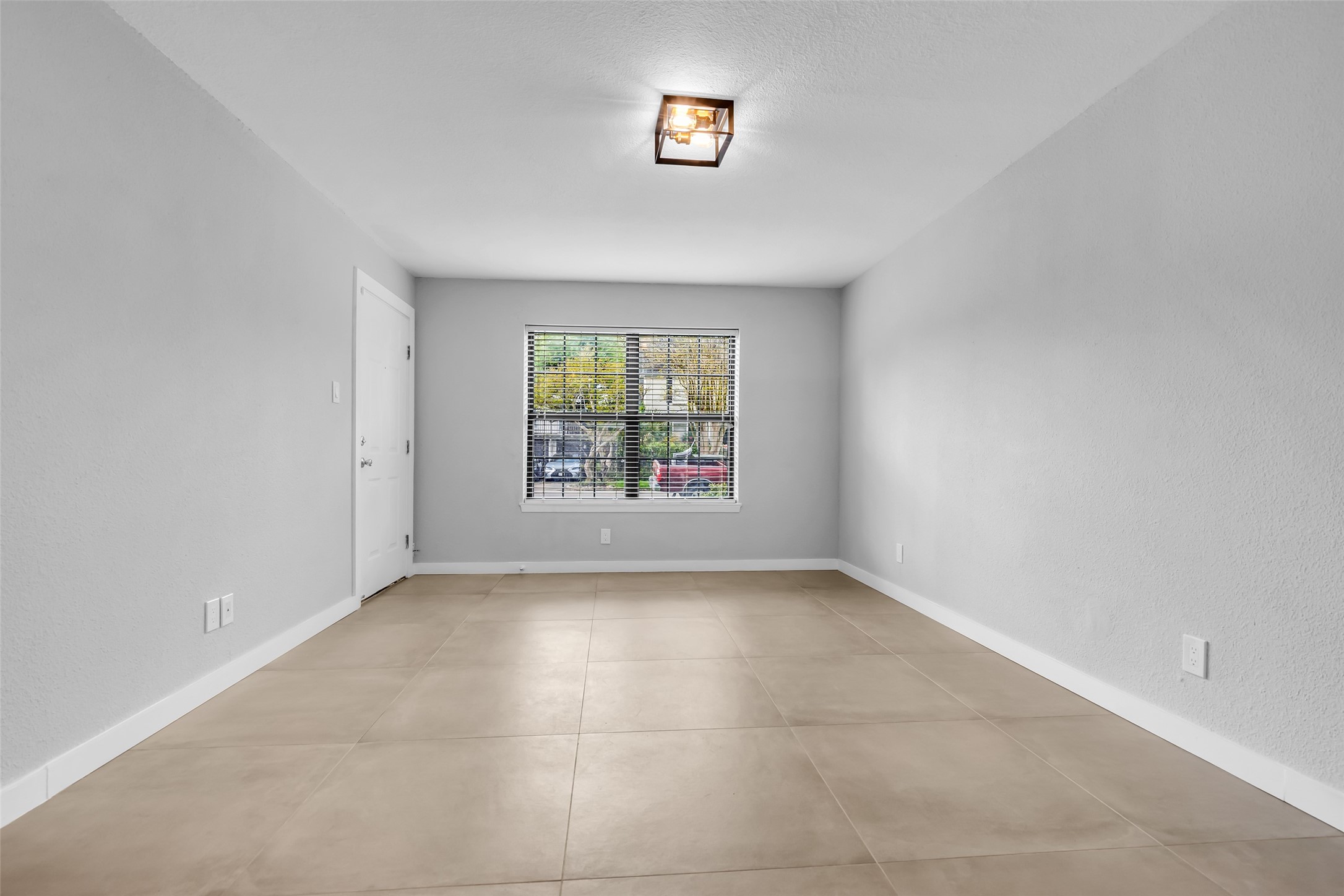 606 Marshall Street B6 Property Photo 8