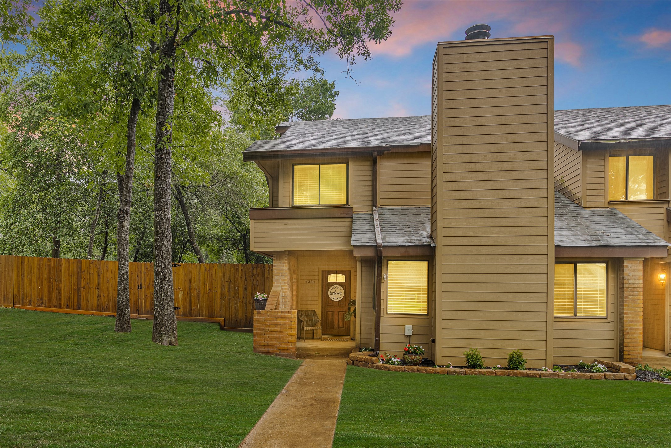 4220 Kenbrook Drive Property Photo 1
