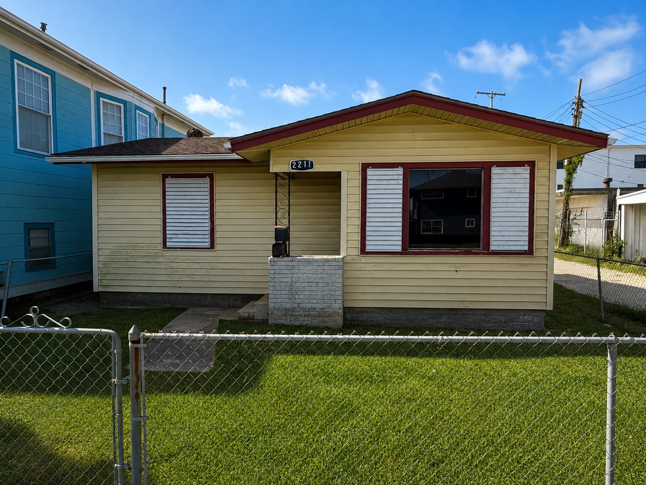 2211 Avenue O Property Photo 1