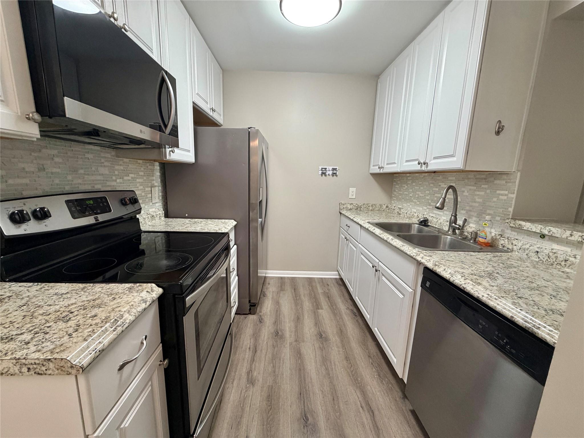 1516 Bay Area Boulevard # F4, Houston Tx 77058 Property Photo 2