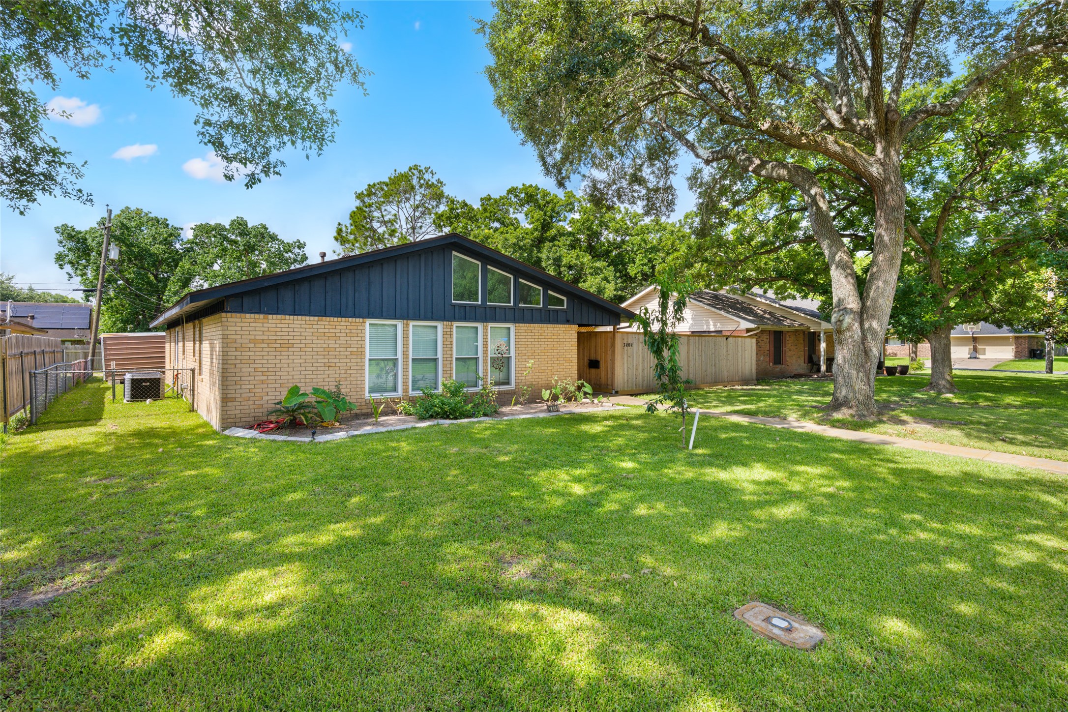 3808 Avenue O Property Photo 1