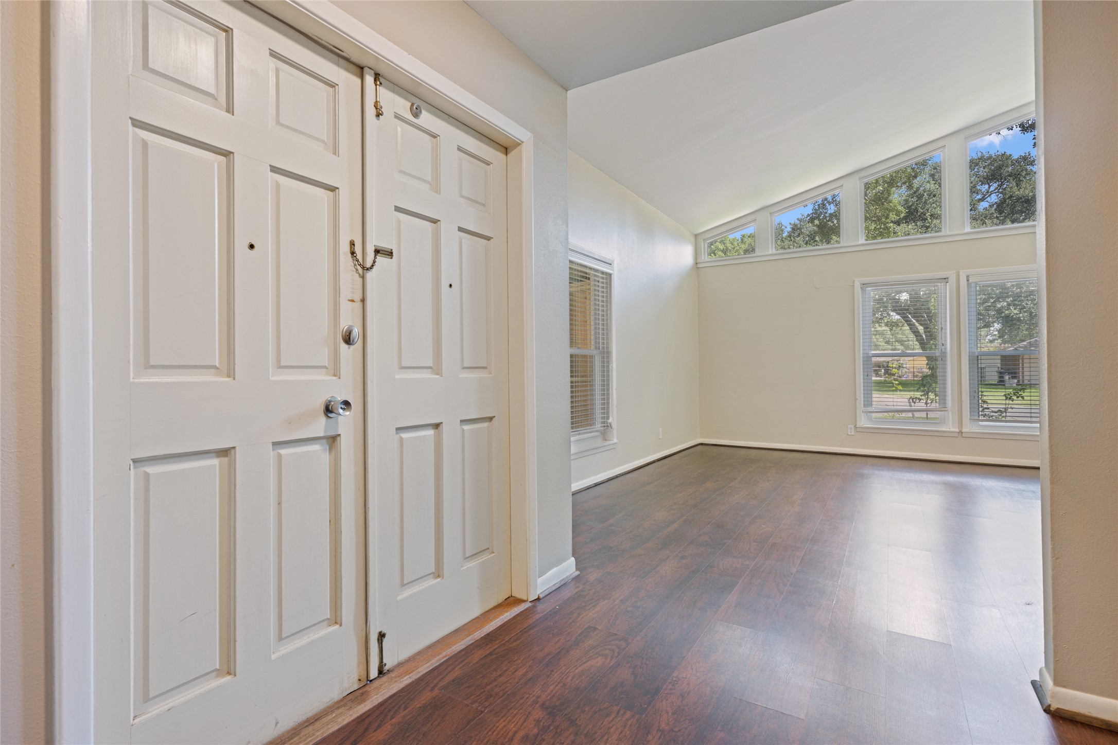 3808 Avenue O Property Photo 11