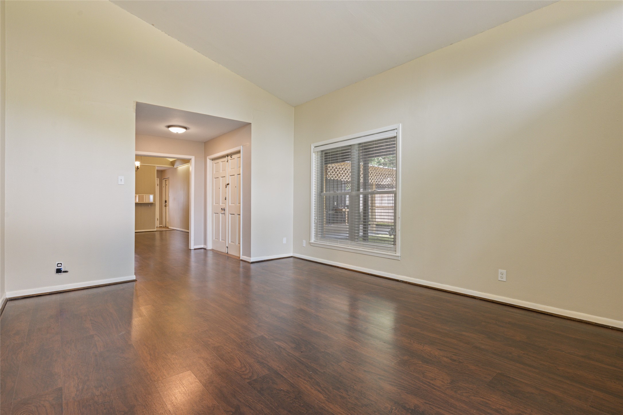 3808 Avenue O Property Photo 14