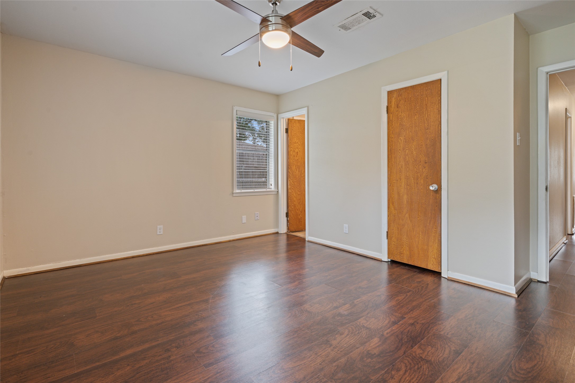 3808 Avenue O Property Photo 24