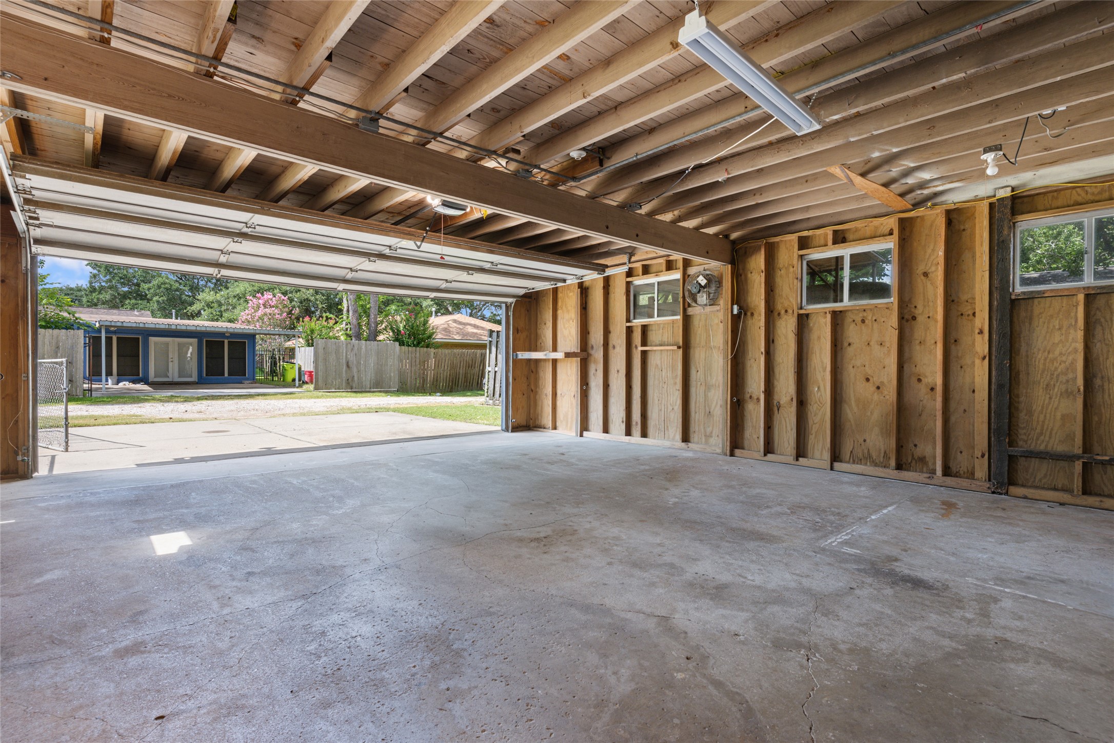 3808 Avenue O Property Photo 37