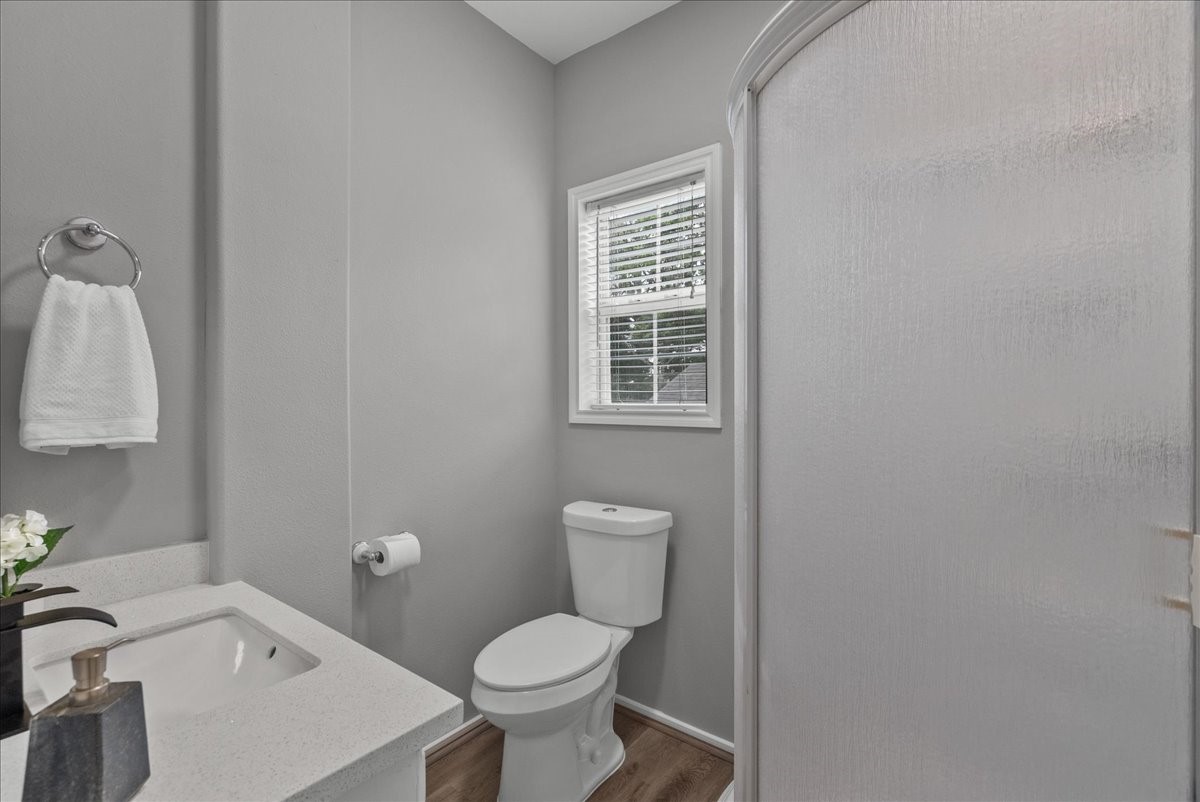401 Paradise Drive Property Photo 12
