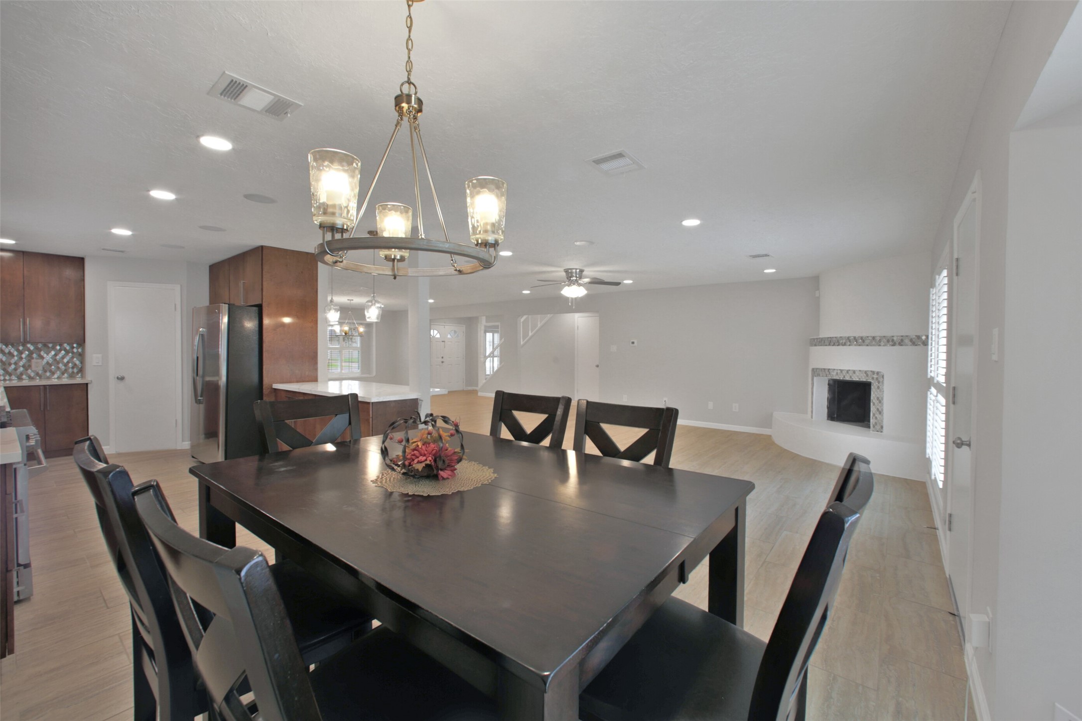 15815 Baytree Drive Property Photo 3