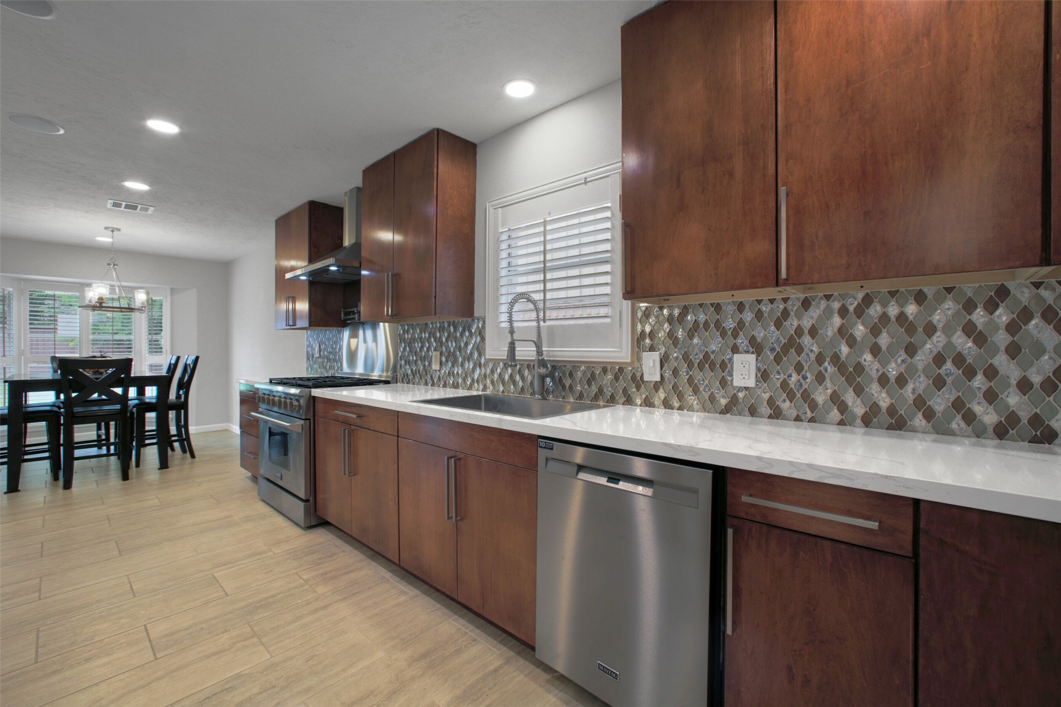 15815 Baytree Drive Property Photo 11