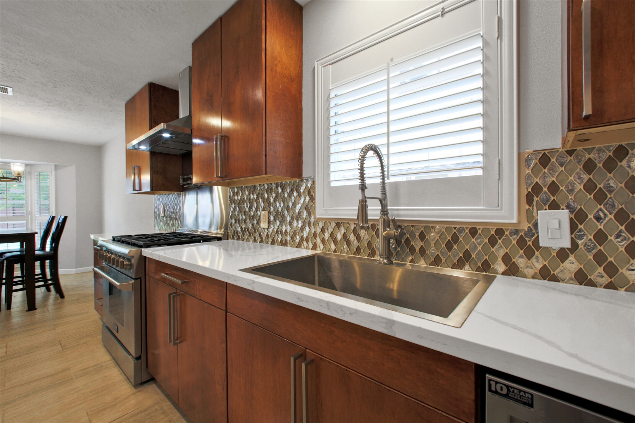 15815 Baytree Drive Property Photo 12