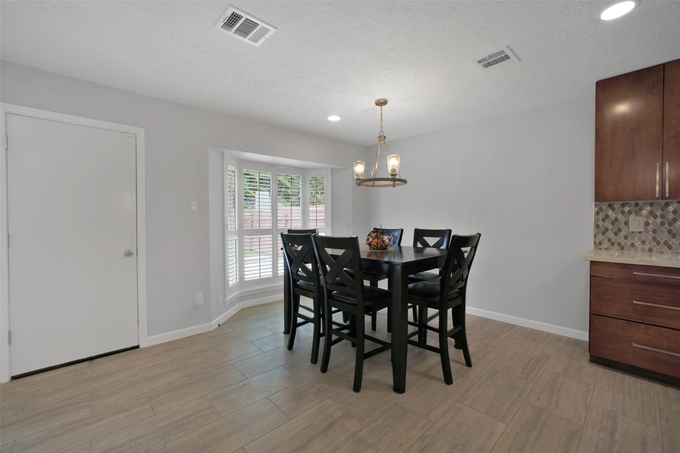 15815 Baytree Drive Property Photo 16