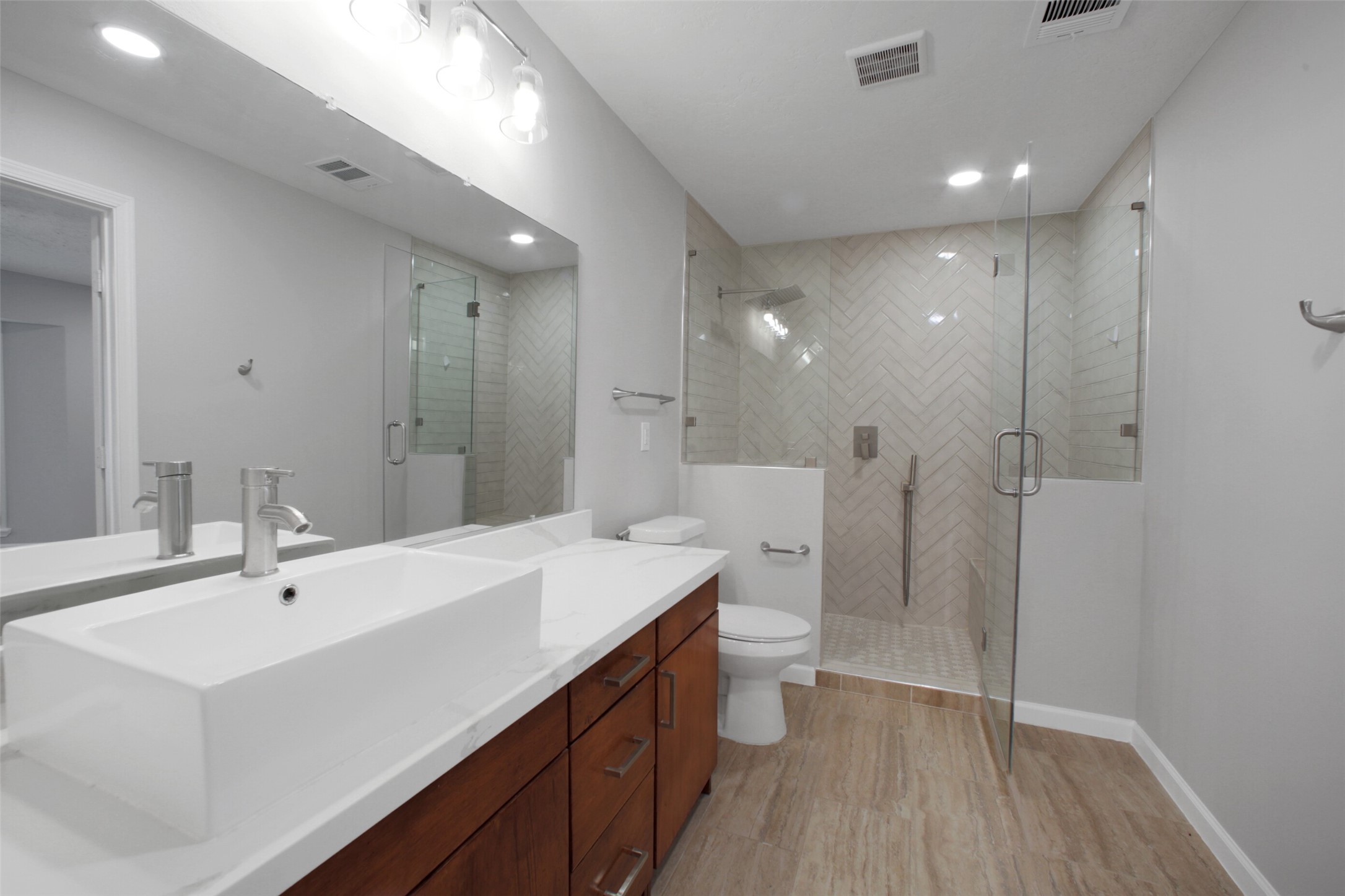 15815 Baytree Drive Property Photo 22