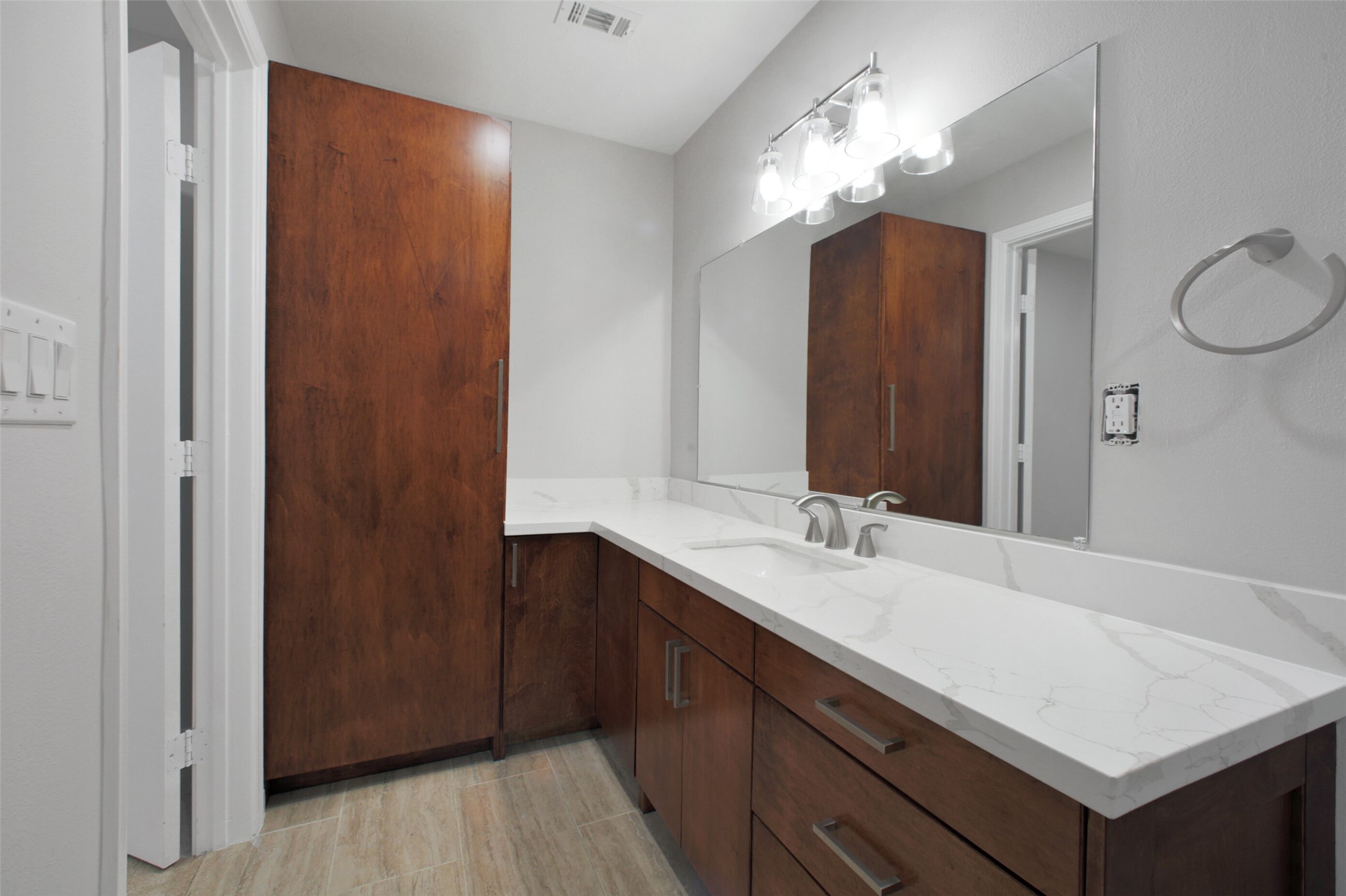 15815 Baytree Drive Property Photo 35