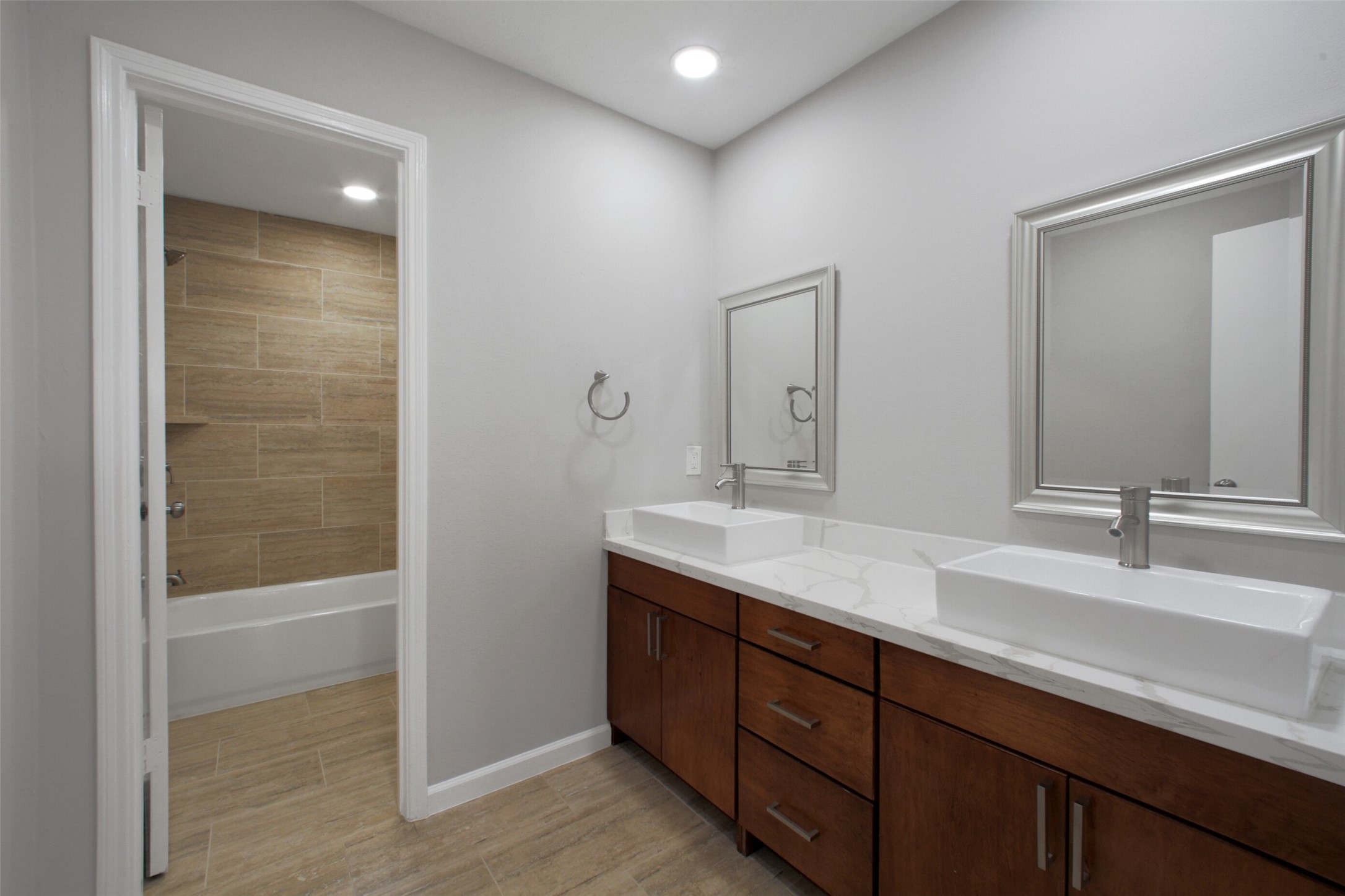 15815 Baytree Drive Property Photo 39