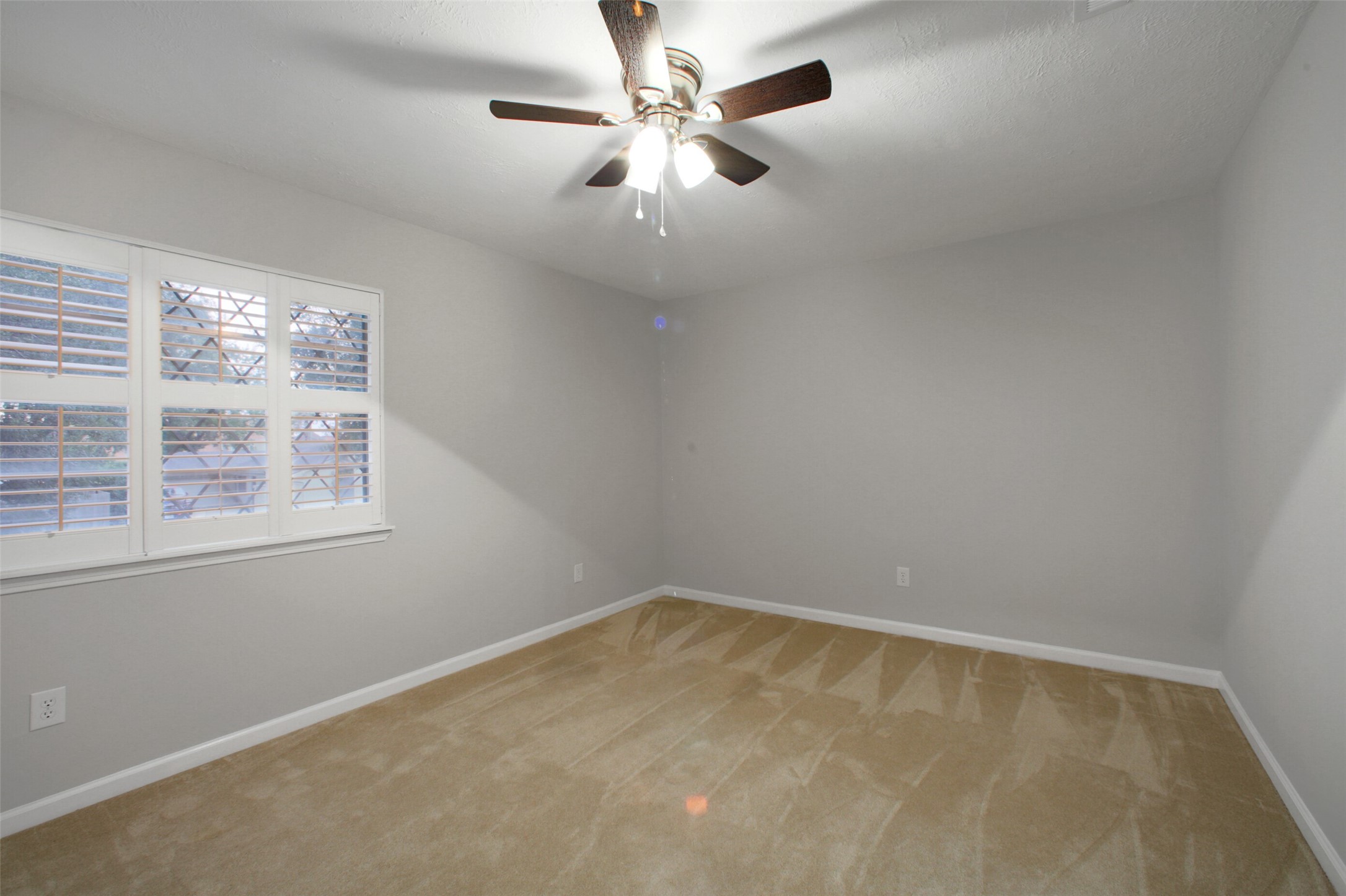 15815 Baytree Drive Property Photo 41