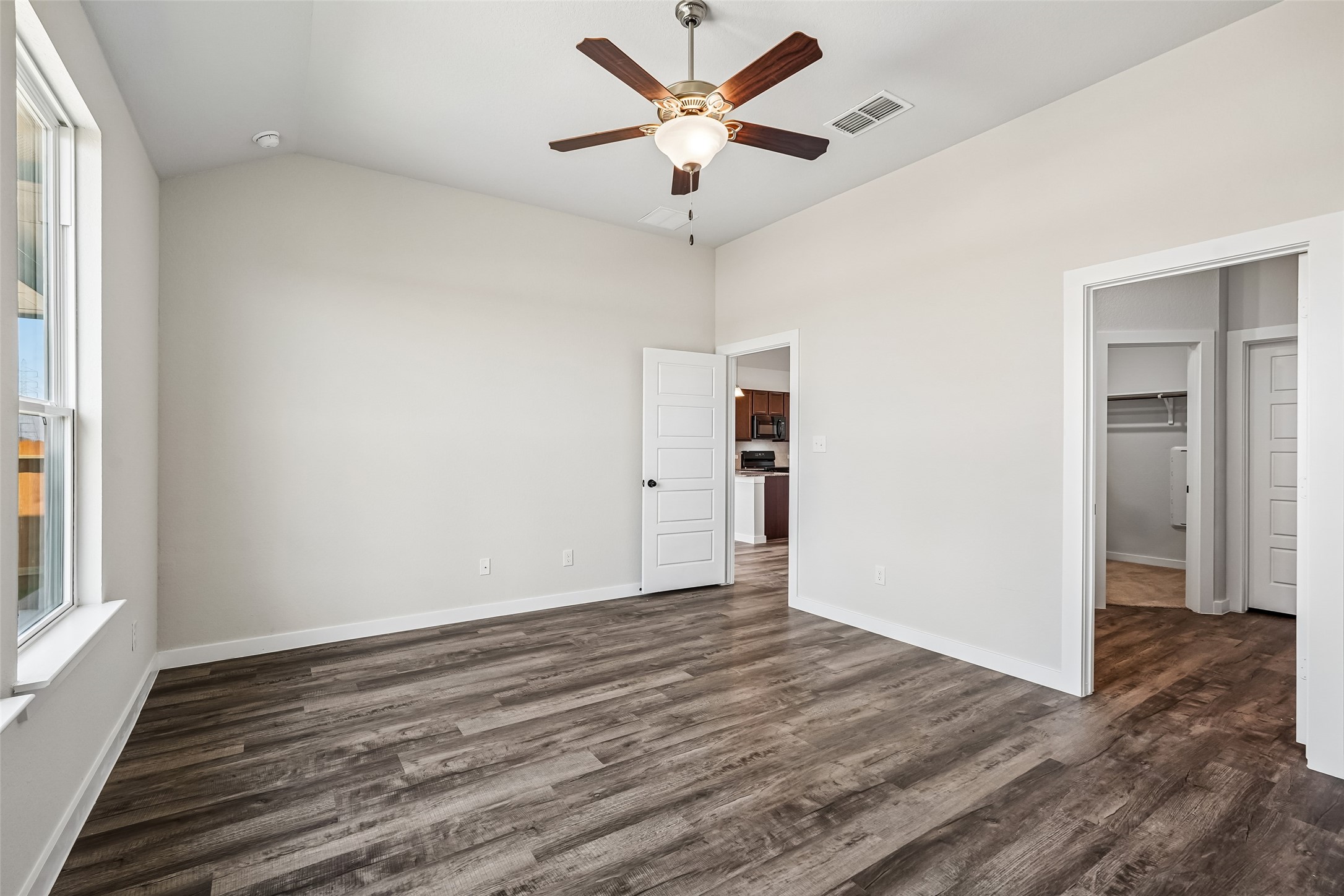 12239 Danza Drive Property Photo 17
