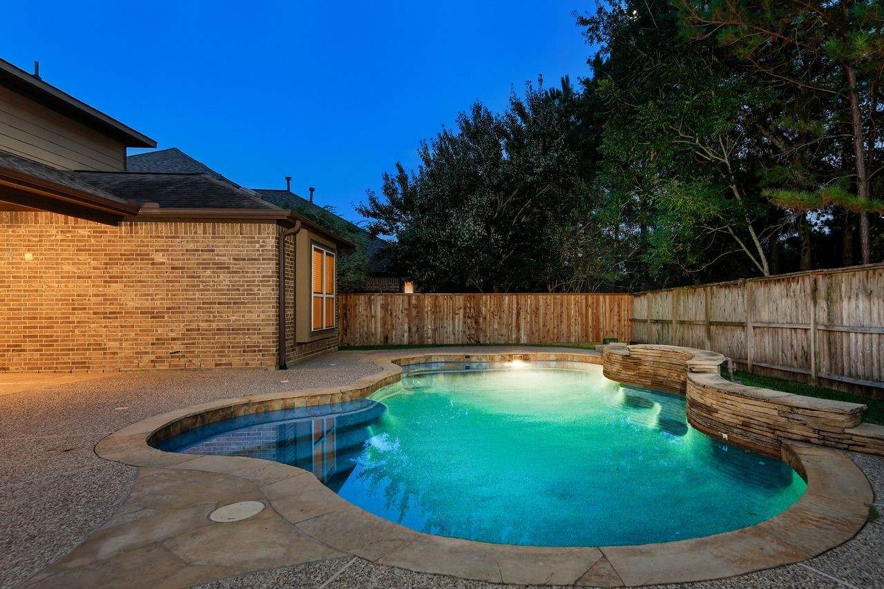 126 Hearthshire Circle Property Photo 5