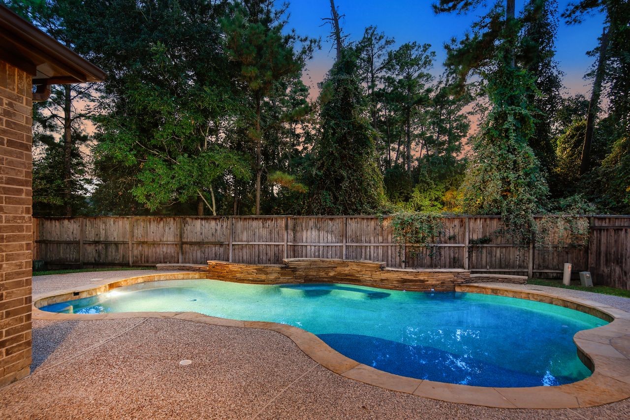 126 Hearthshire Circle Property Photo 6
