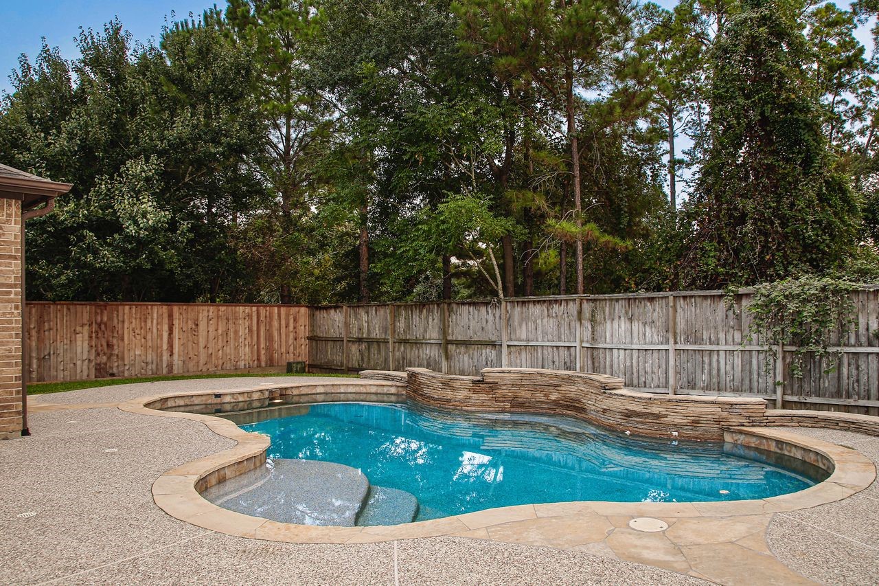 126 Hearthshire Circle Property Photo 37
