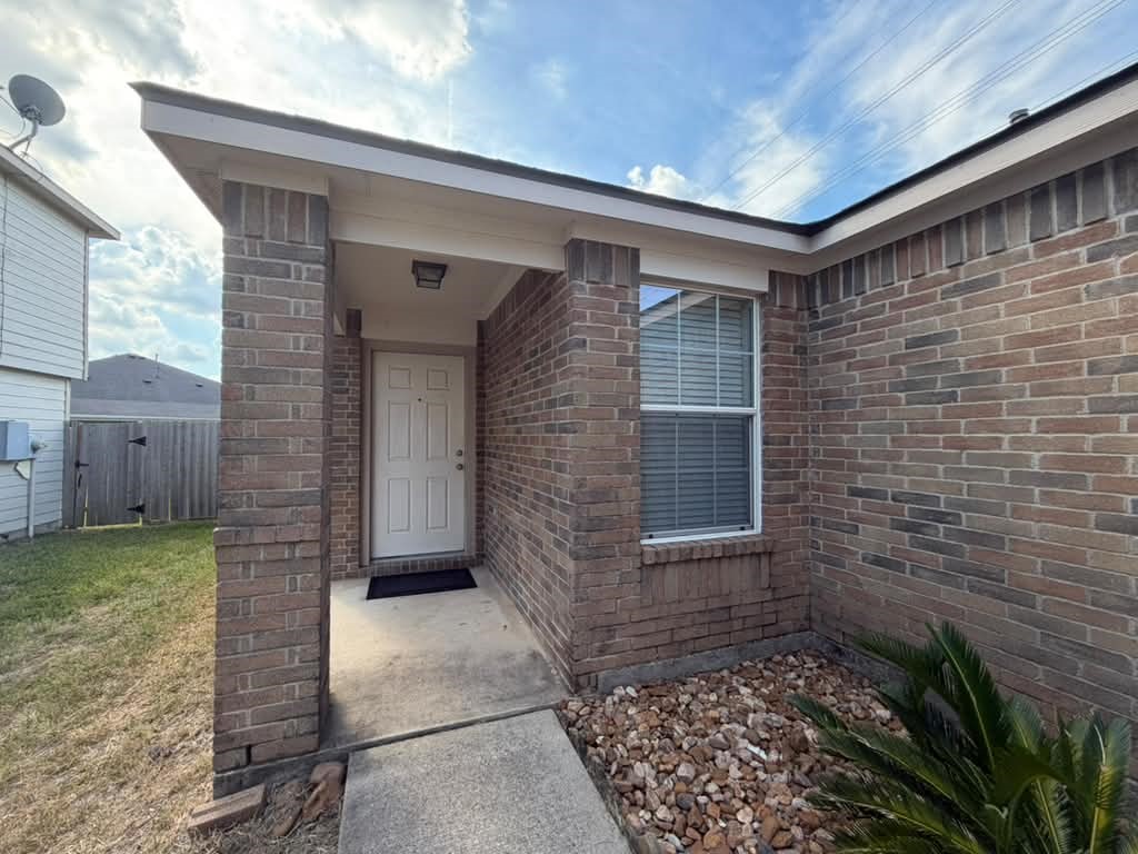 20427 Paso Fino Drive Property Photo 2