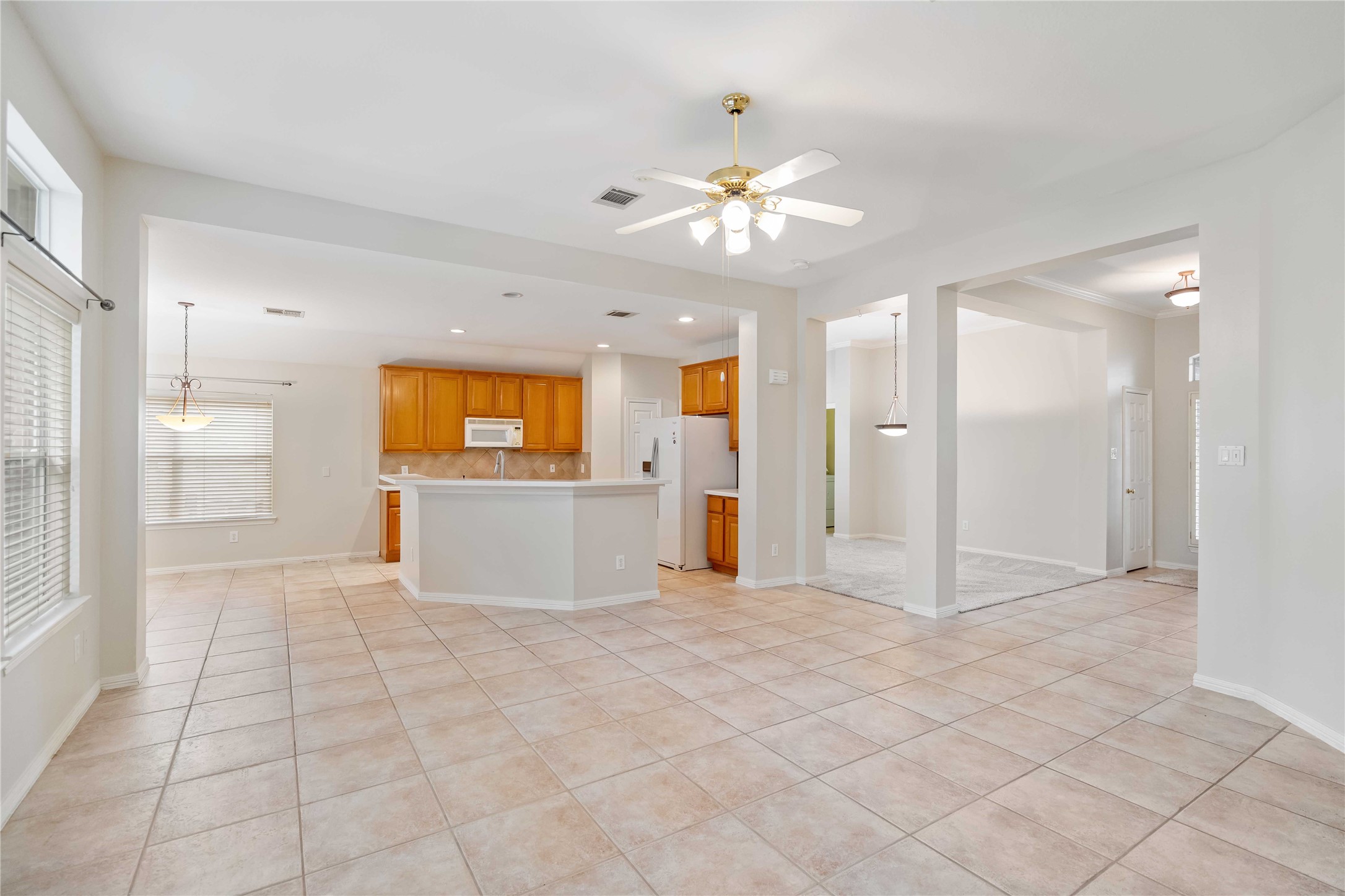 25626 Myrtle Springs Property Photo 2