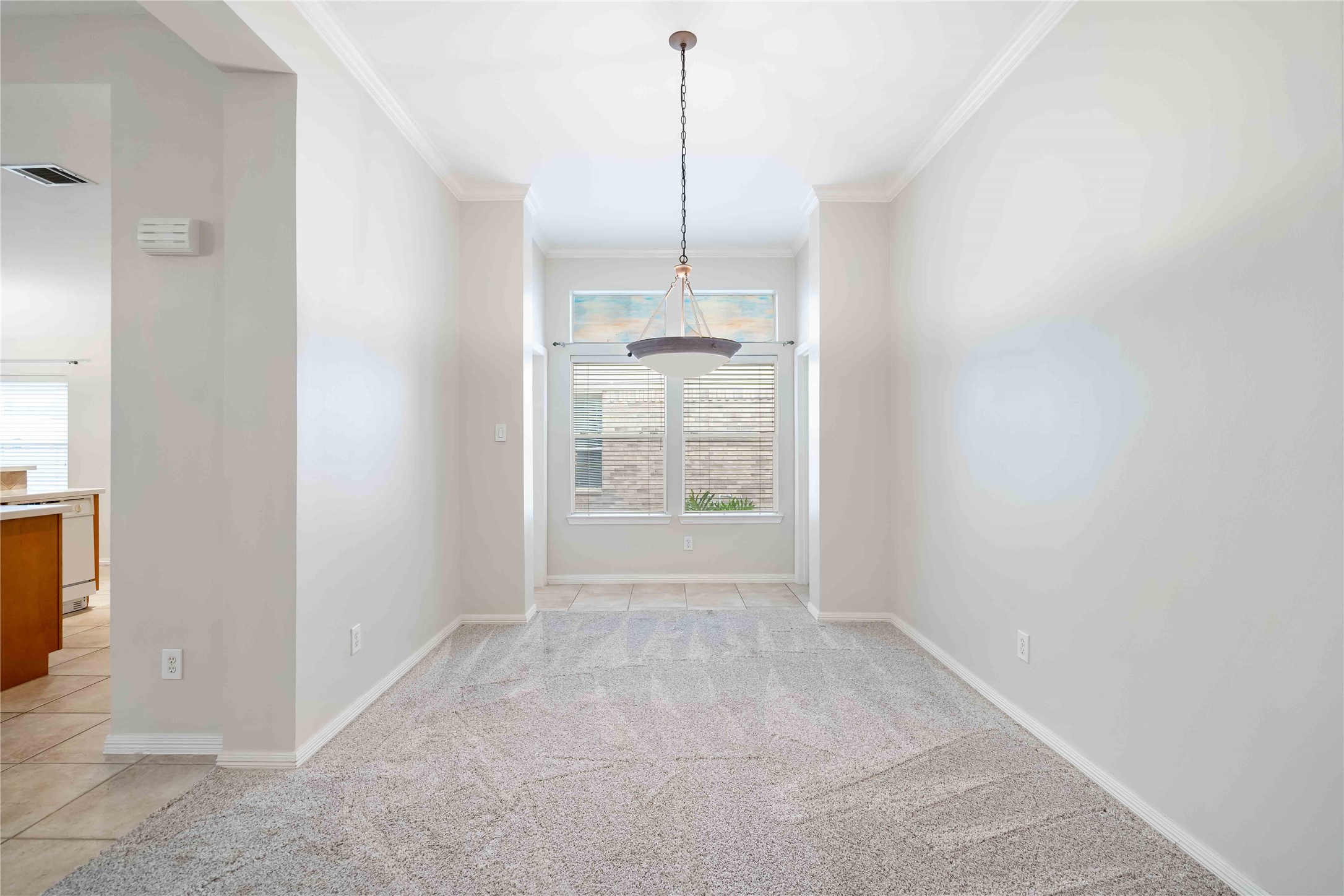 25626 Myrtle Springs Property Photo 6