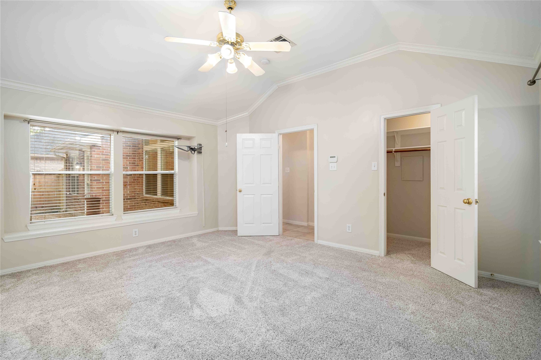 25626 Myrtle Springs Property Photo 15