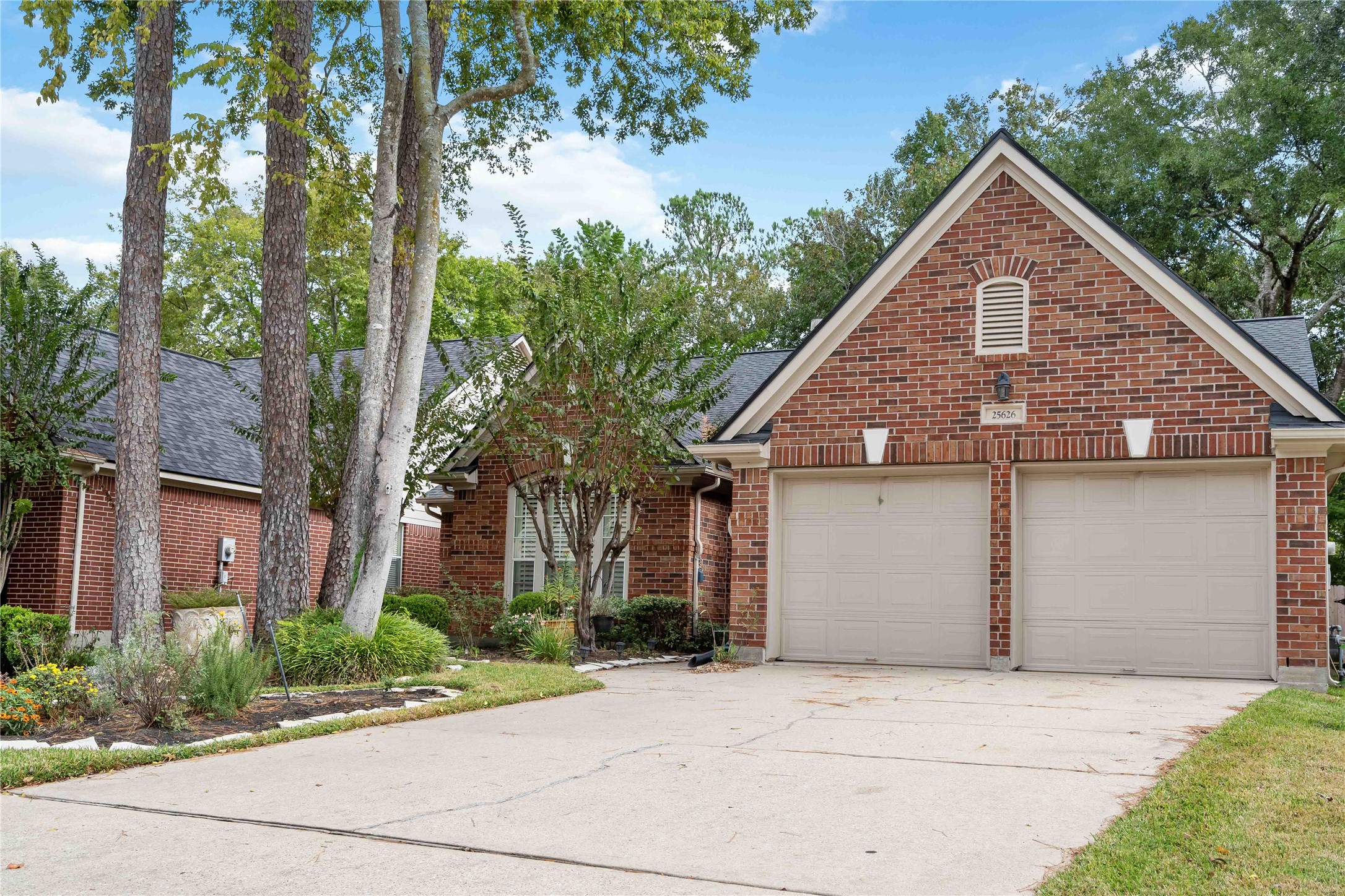 25626 Myrtle Springs Property Photo 30