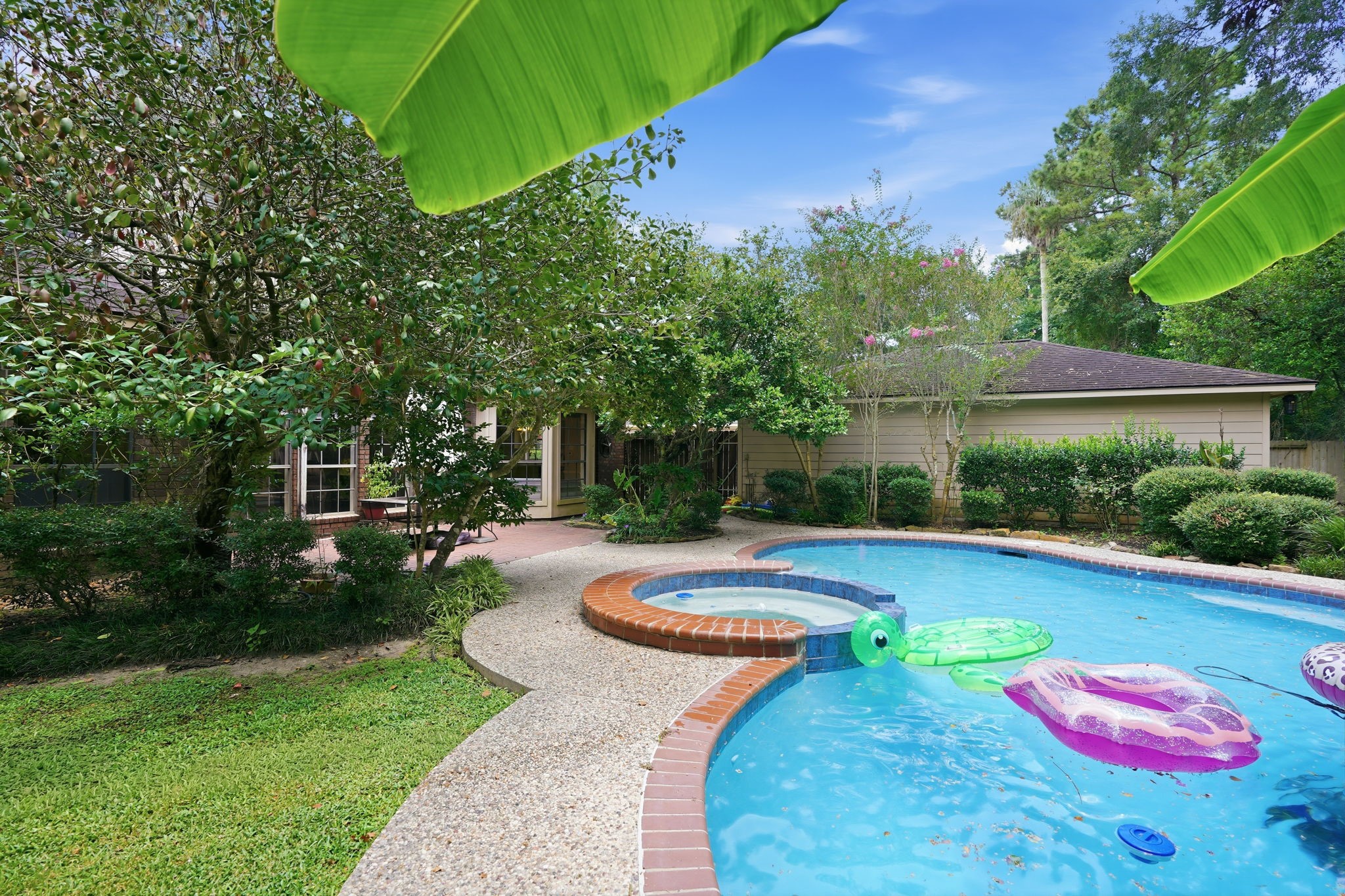 3019 Emerald Grove Drive Property Photo 40