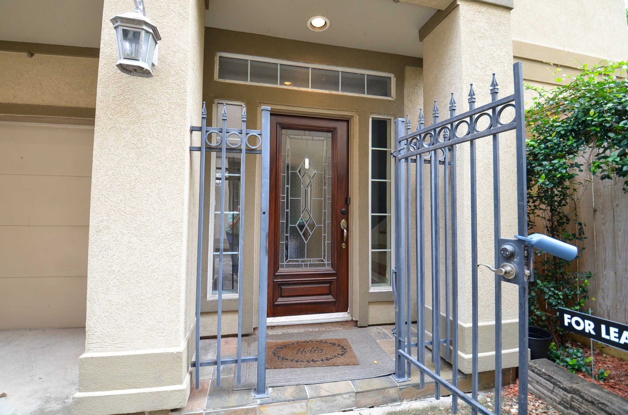 4609 Floyd Street B Property Photo 2