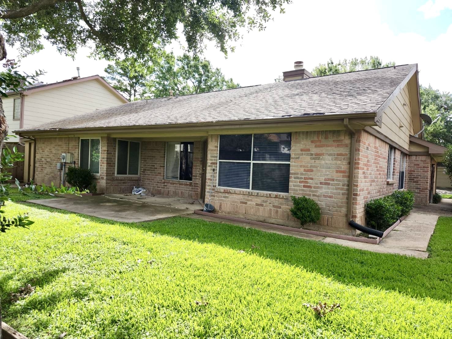 2118 Hickory Lawn Drive Property Photo 15