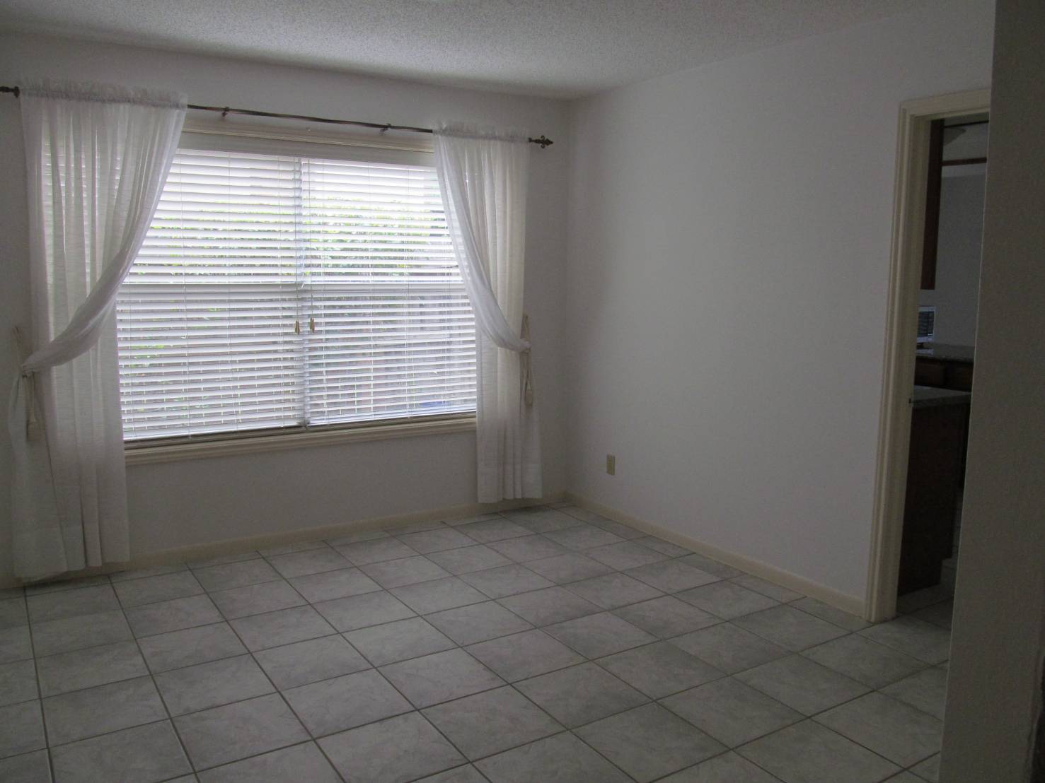 2118 Hickory Lawn Drive Property Photo 31