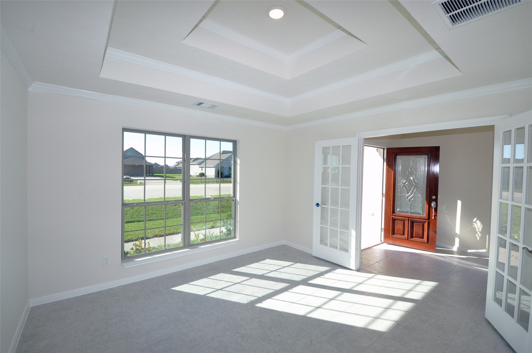 3705 Pedregal Road Property Photo 9